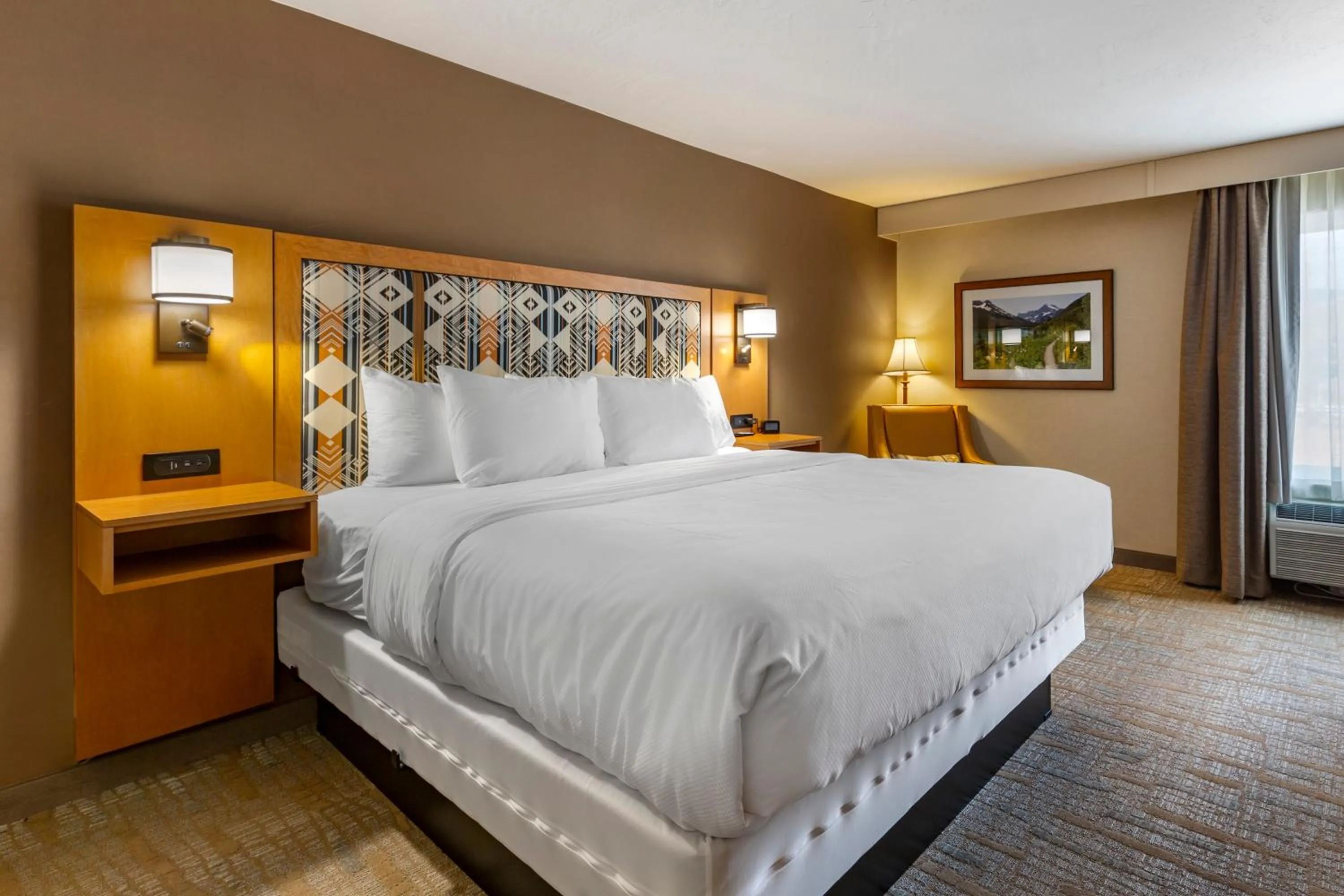 Bed in Comfort Inn Missoula Airport