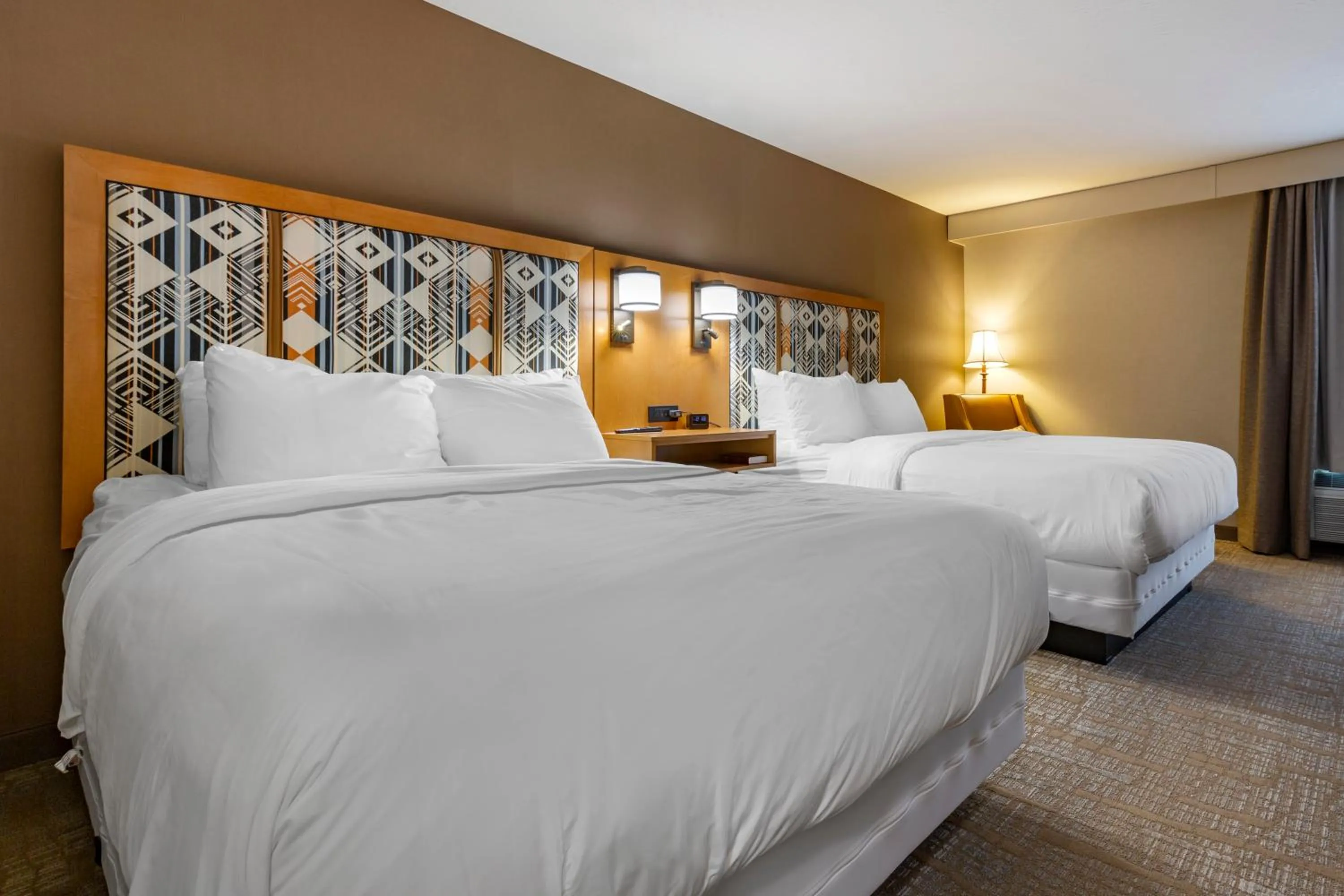 Bed in Comfort Inn Missoula Airport