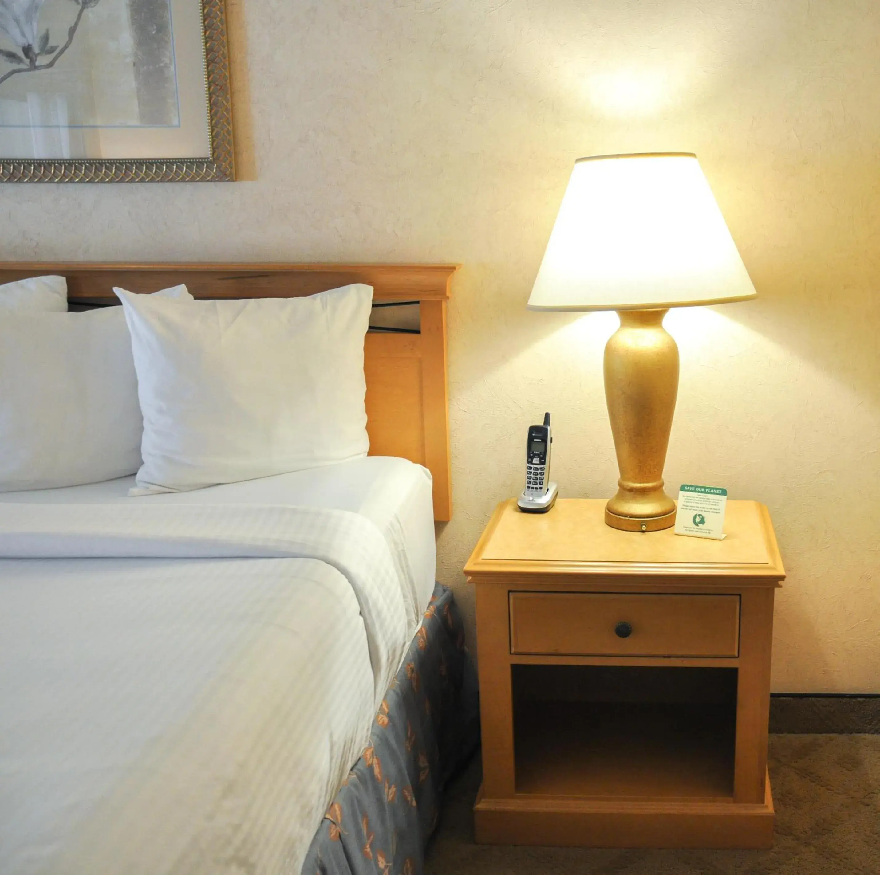 Bedroom in Piccadilly Inn Airport Bedroom in Piccadilly Inn Airport