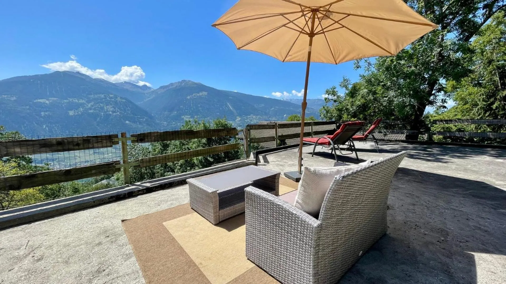 Balcony/Terrace in B&B La Forge de Diogne - luxury and cosy alpine lodge