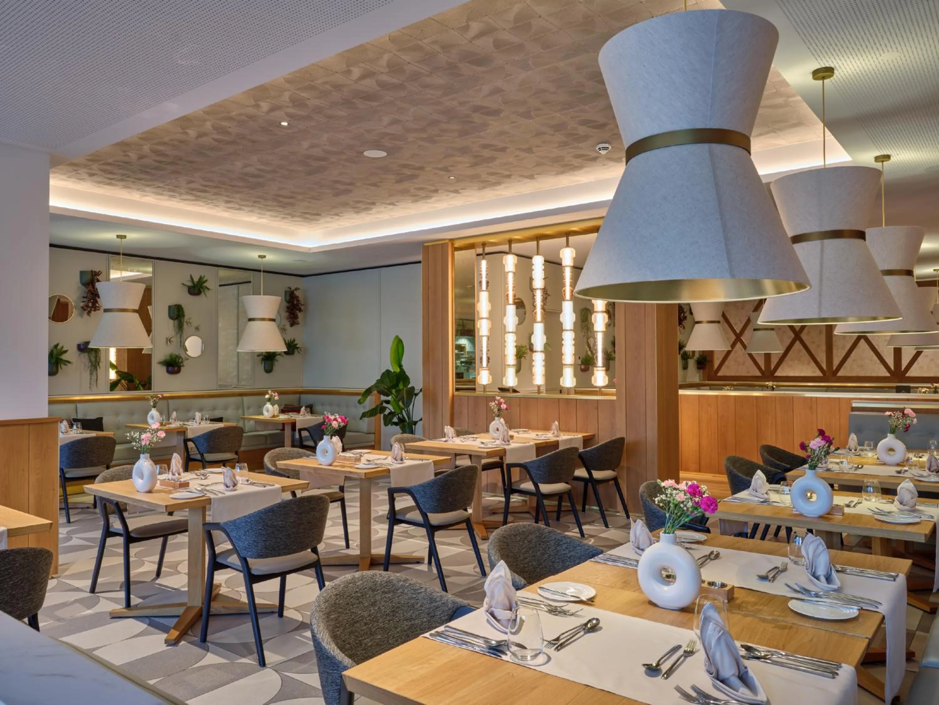 Restaurant/places to eat in Löwen Hotel Montafon