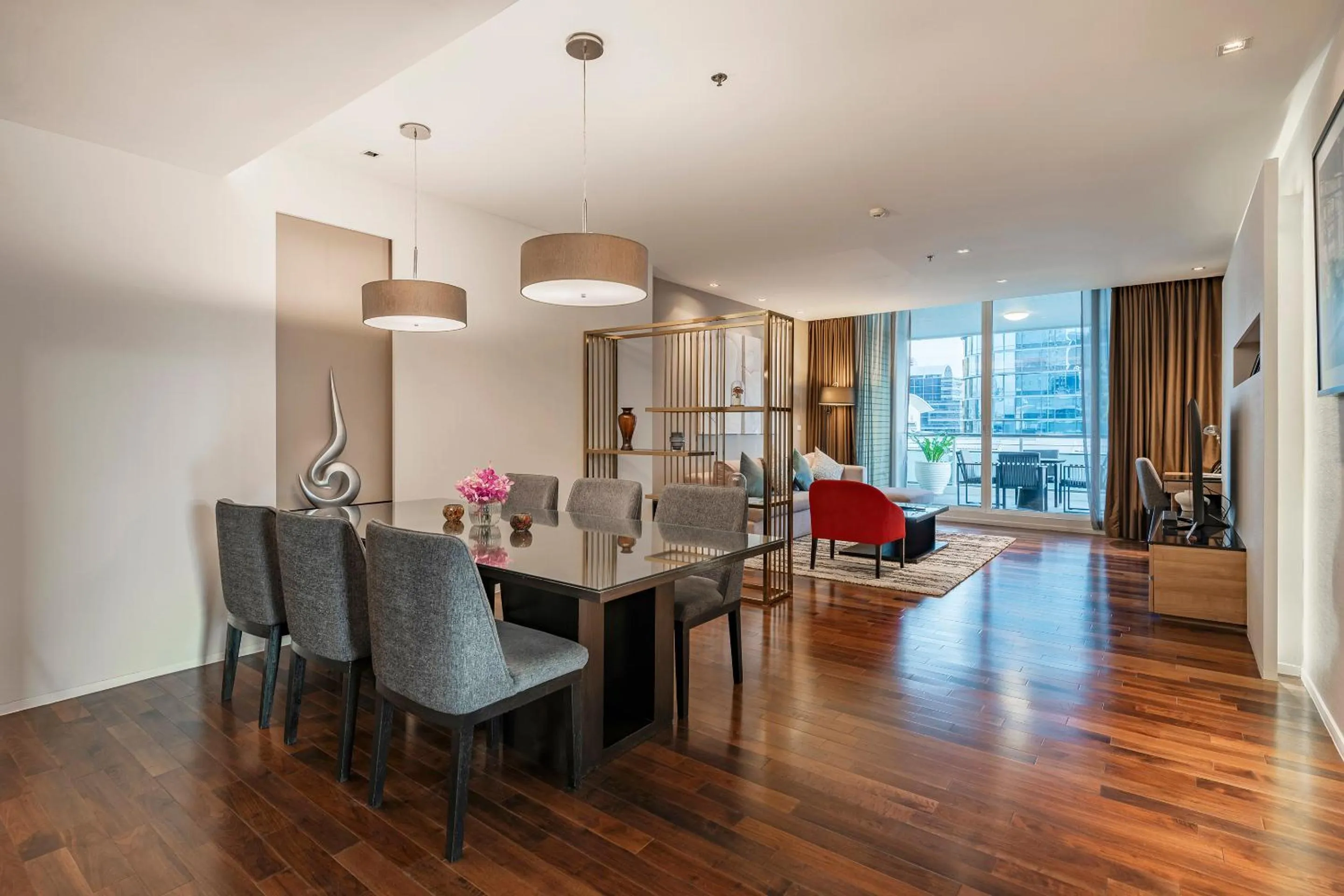 TV and multimedia in MUU Bangkok, Small Luxury Hotels of the World