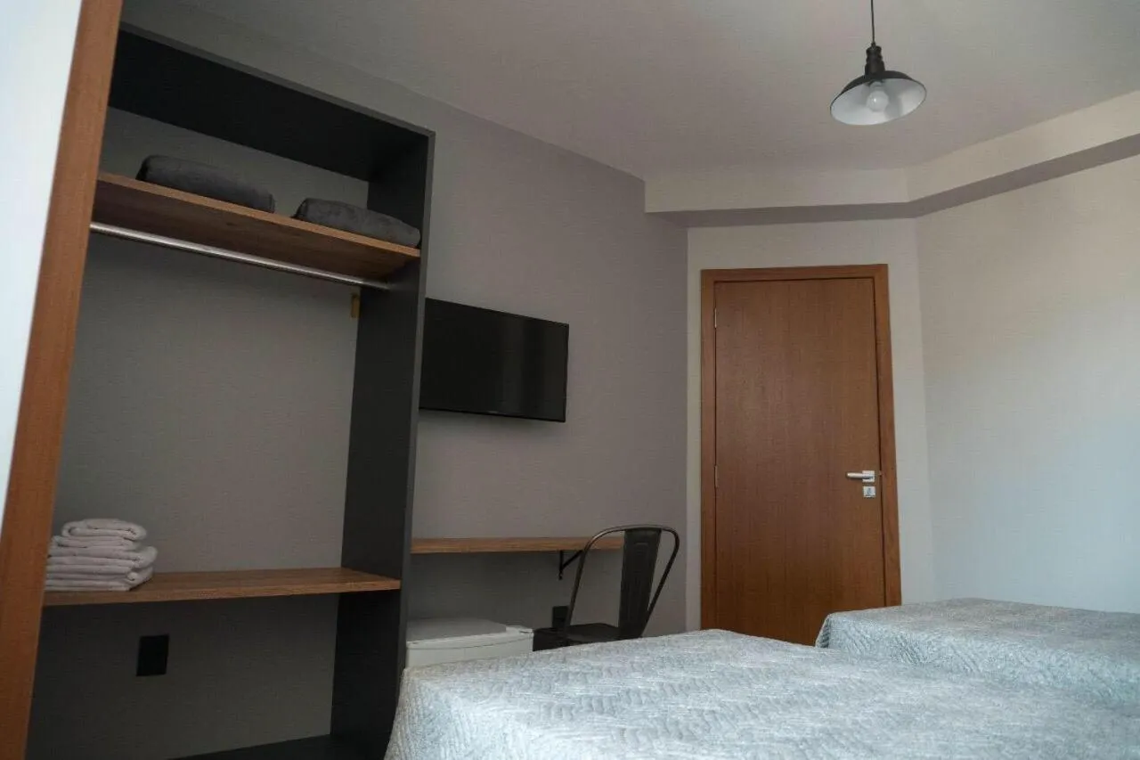 Photo of the whole room, Bed in Hotel Blumenhof Balneário Camboriú