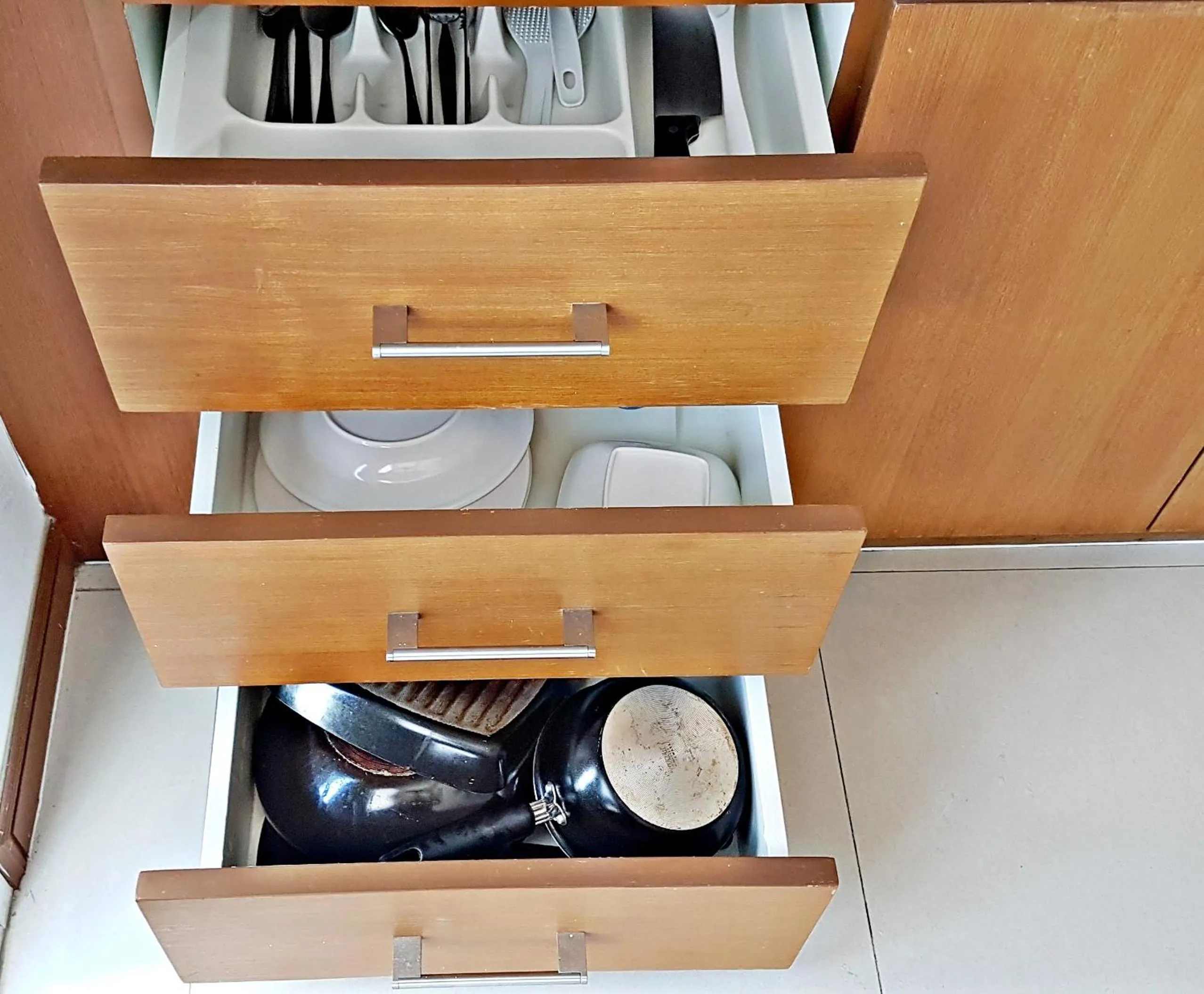 Kitchen or kitchenette in Green Harbor Hotel & Service Apartment