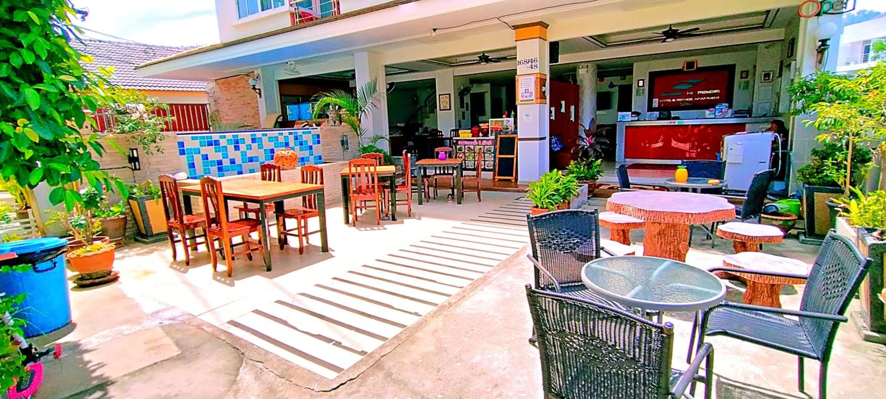 Balcony/Terrace in Green Harbor Hotel & Service Apartment