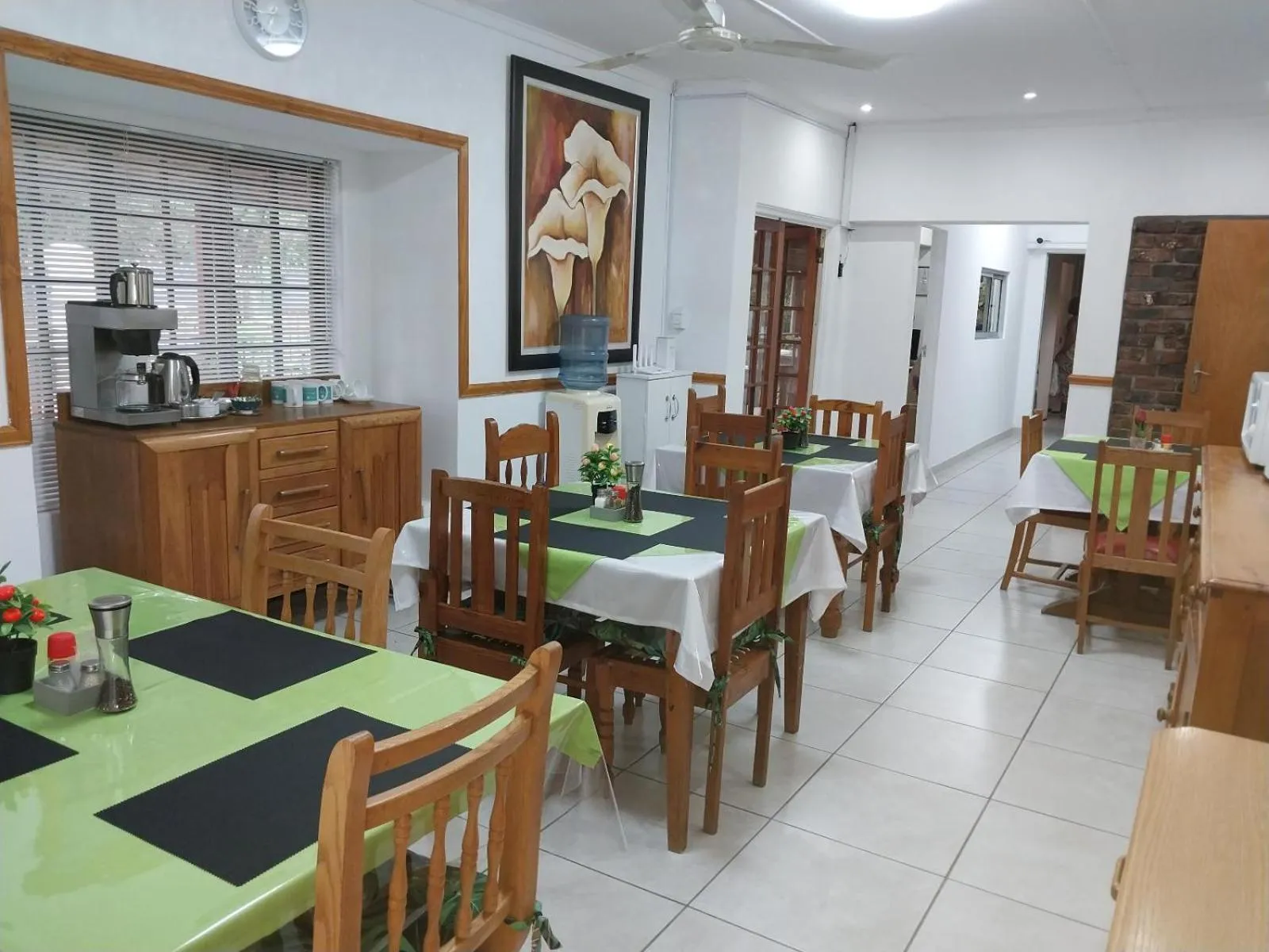 Dining area in Lily Guesthouse
