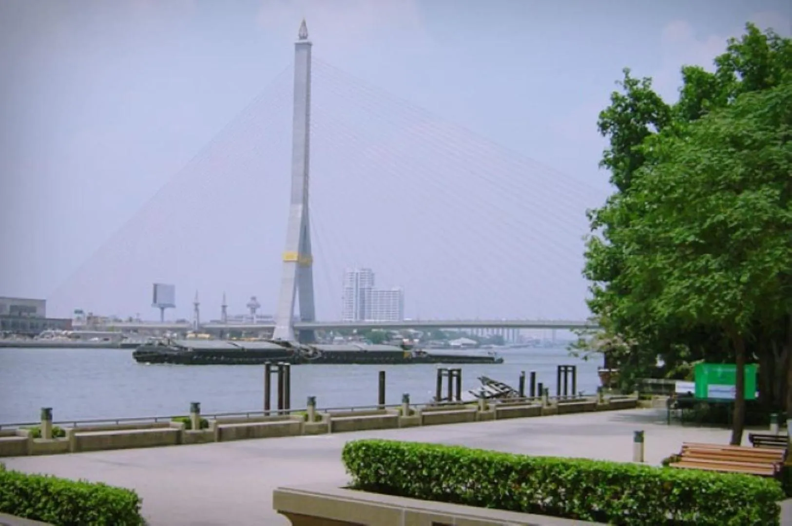 Nearby landmark in Nouvo City Hotel