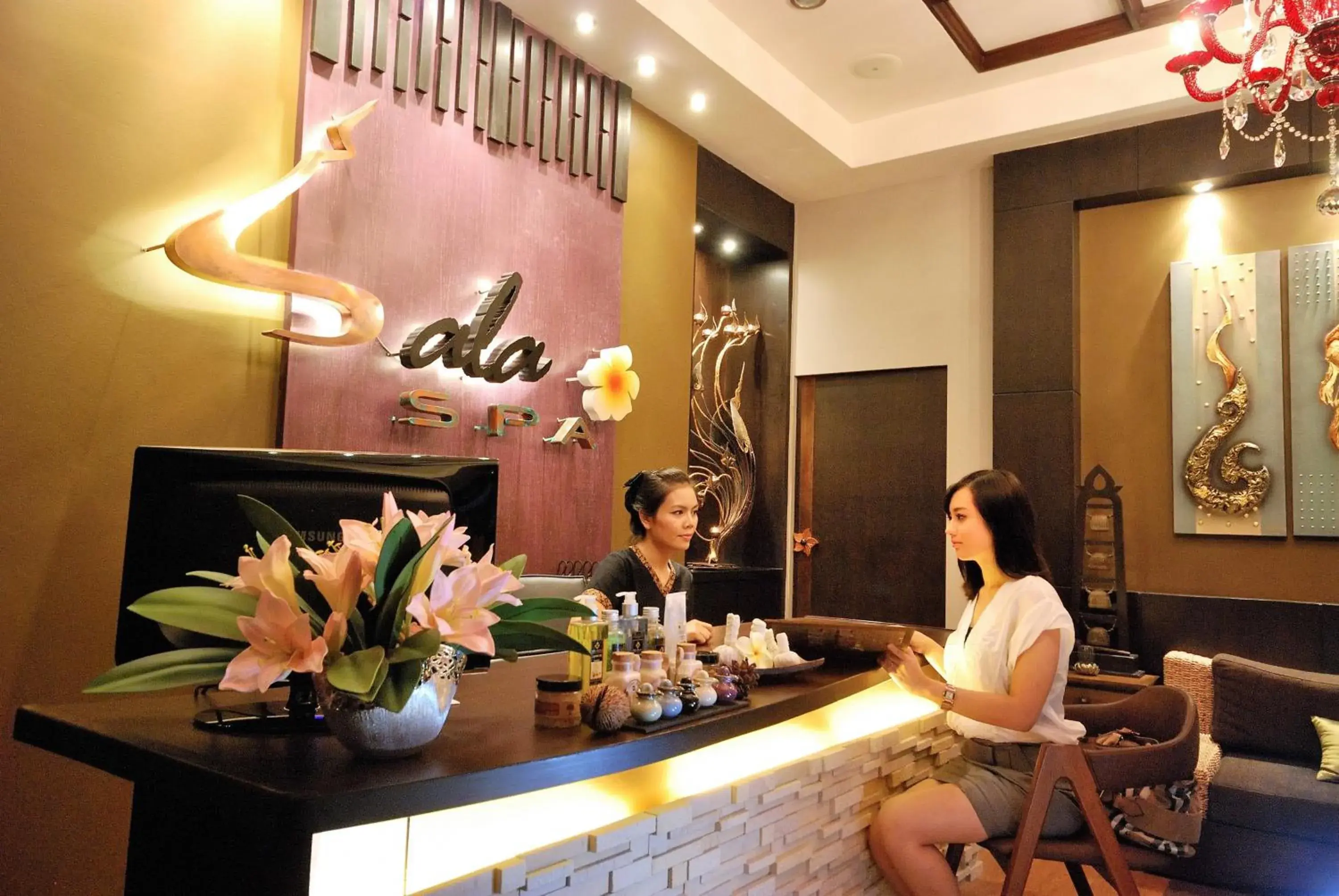 Spa and wellness centre/facilities in Nouvo City Hotel Spa and wellness centre/facilities in Nouvo City Hotel