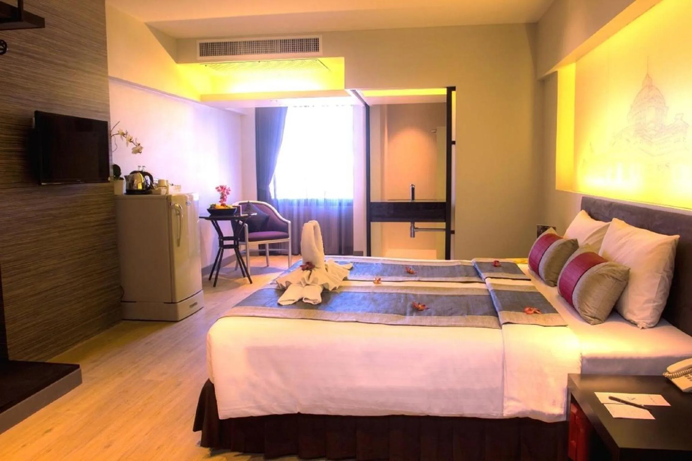 Other, Bed in Nouvo City Hotel