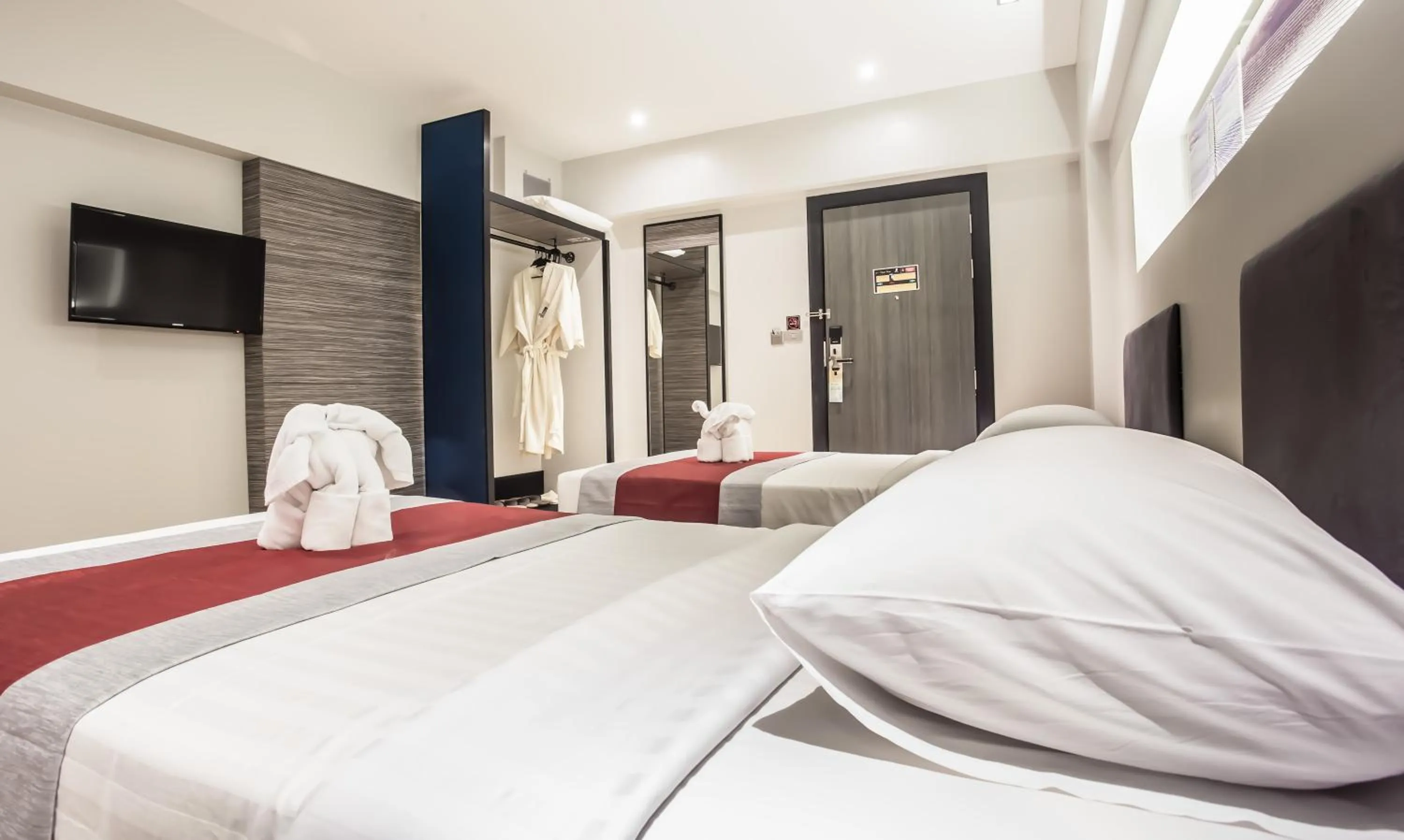 Decorative detail, Bed in Nouvo City Hotel