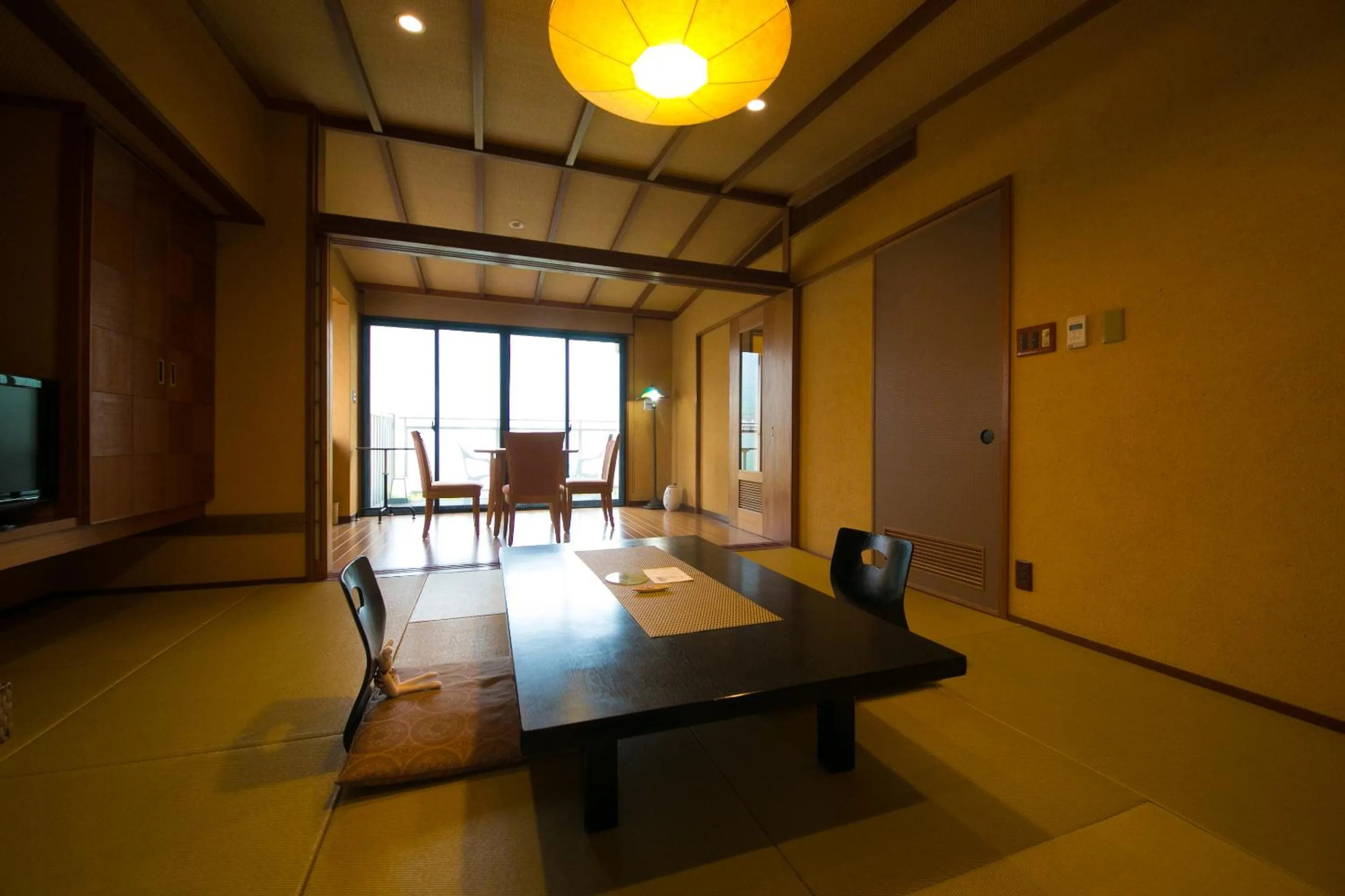 Photo of the whole room in Yufuin Kaorinosato Hanamura