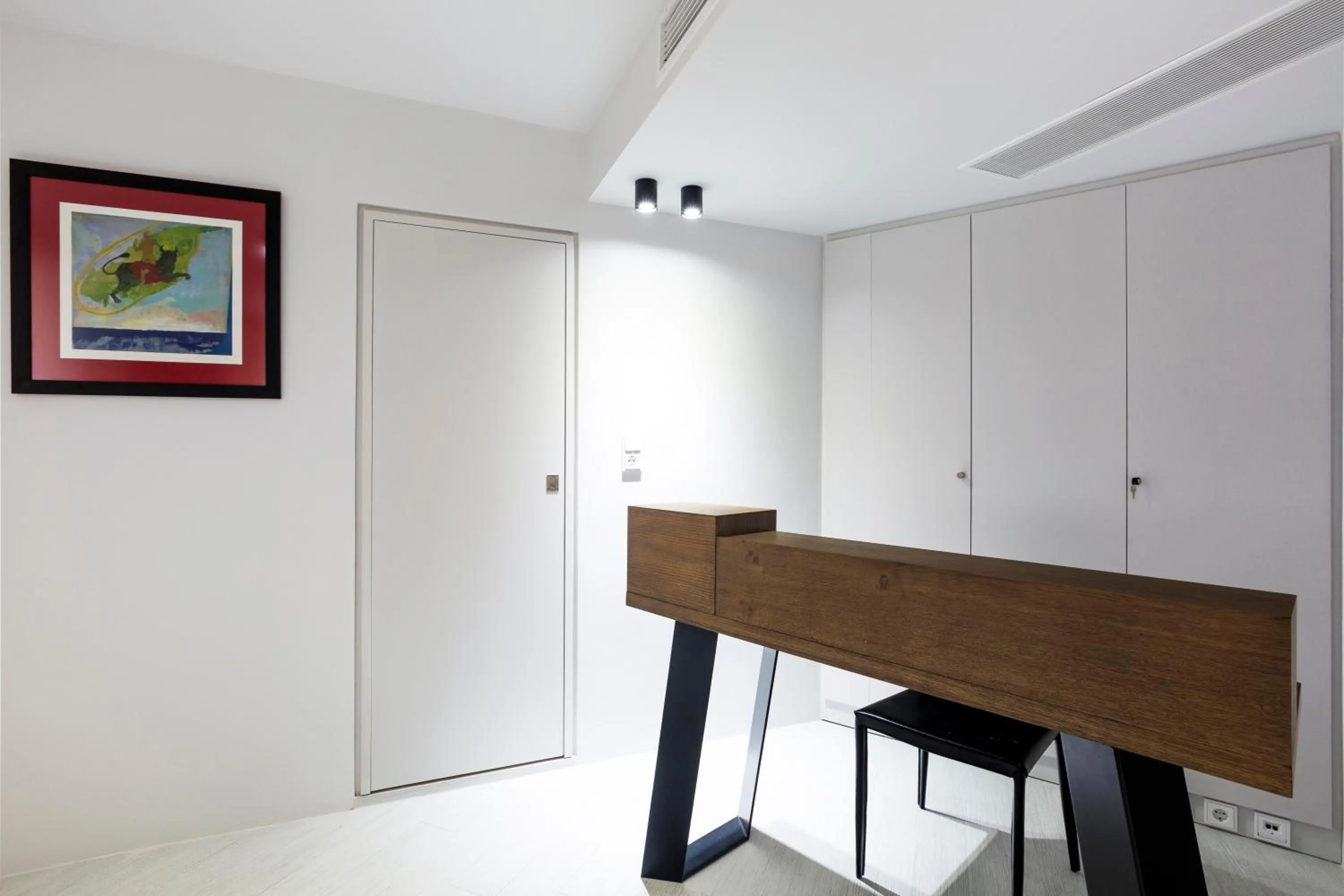 Lobby or reception in Vol.5