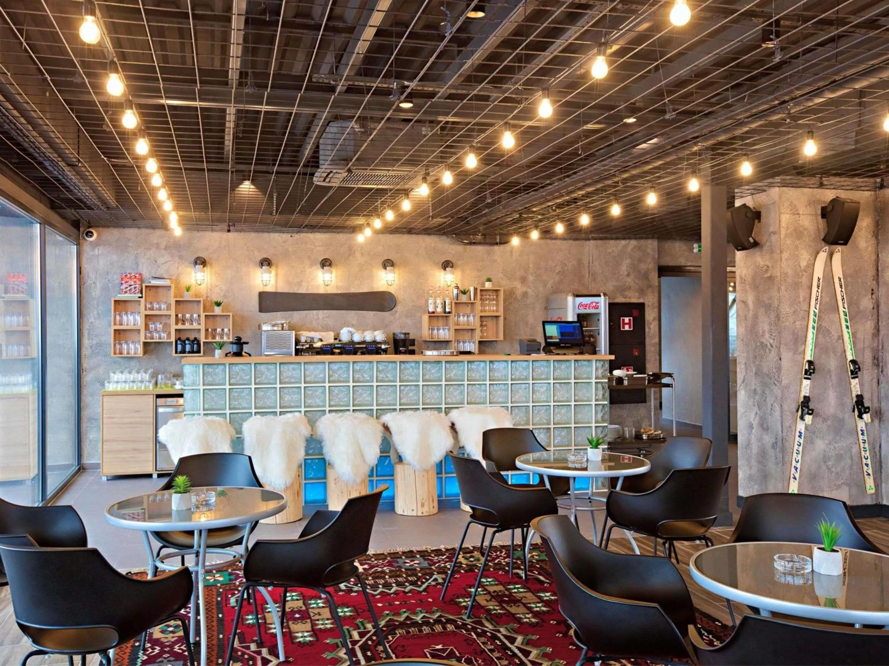 Lounge or bar in ibis Styles Sarajevo