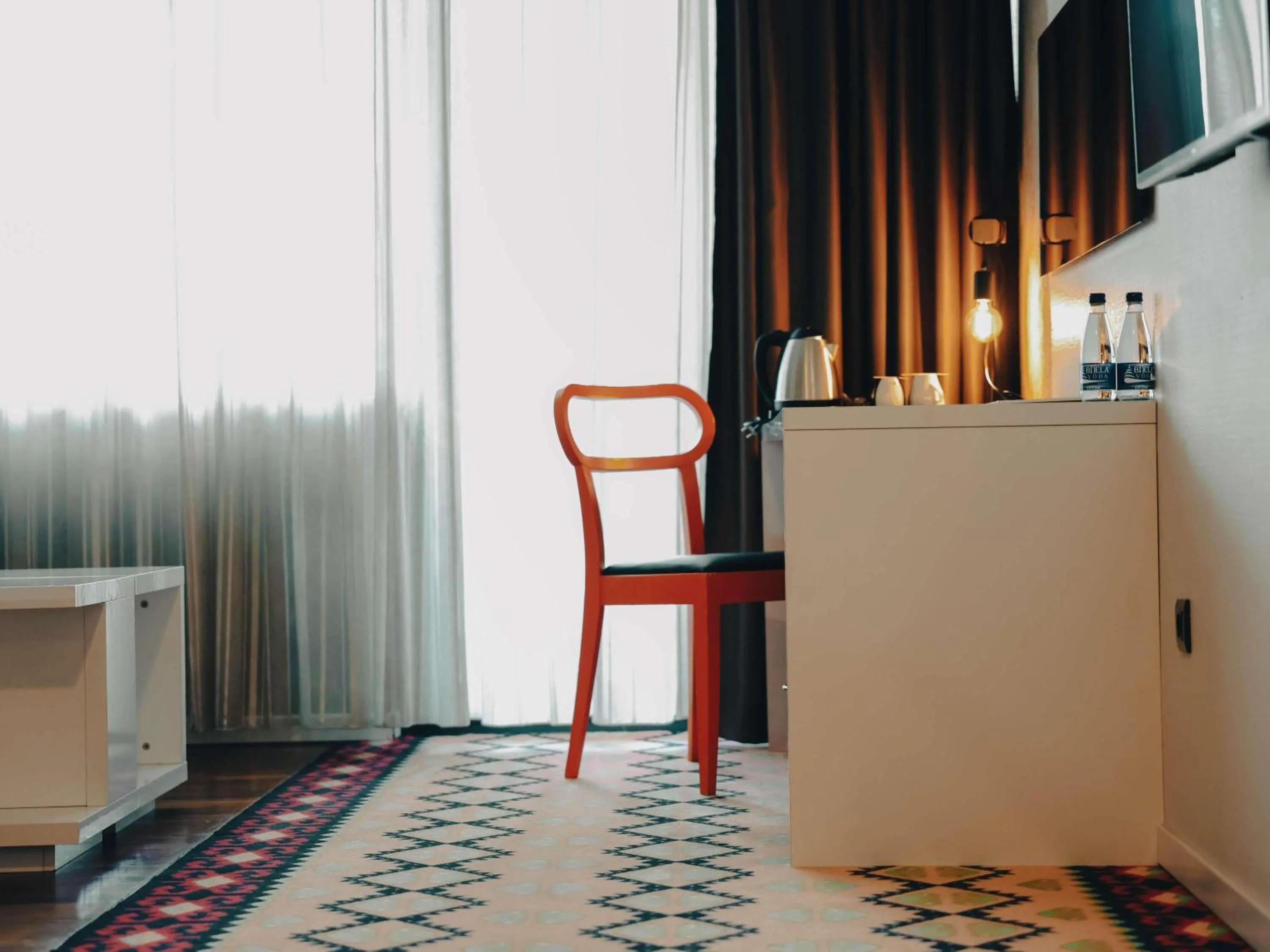 Bedroom in ibis Styles Sarajevo