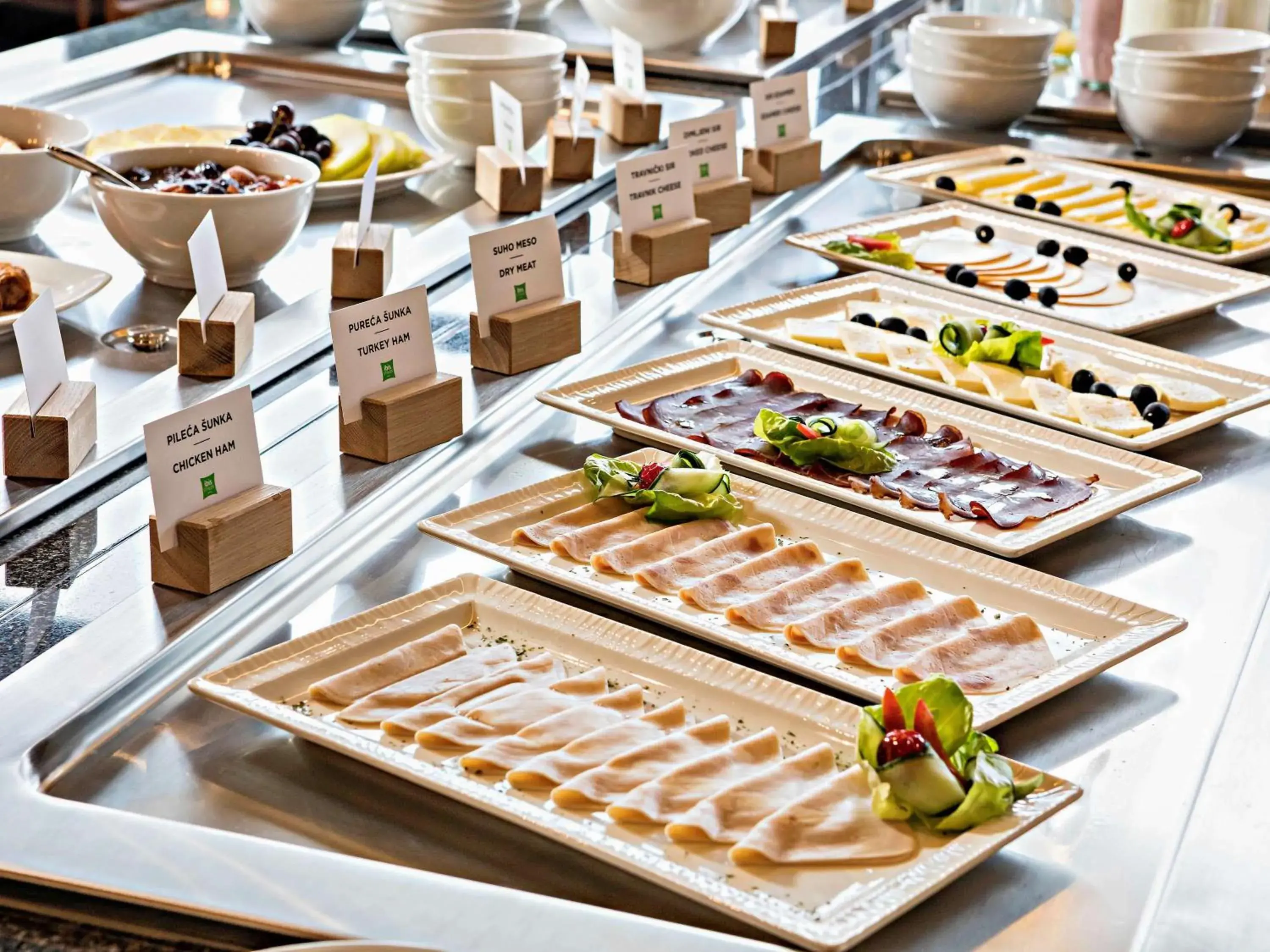 Restaurant/places to eat in ibis Styles Sarajevo Restaurant/places to eat in ibis Styles Sarajevo