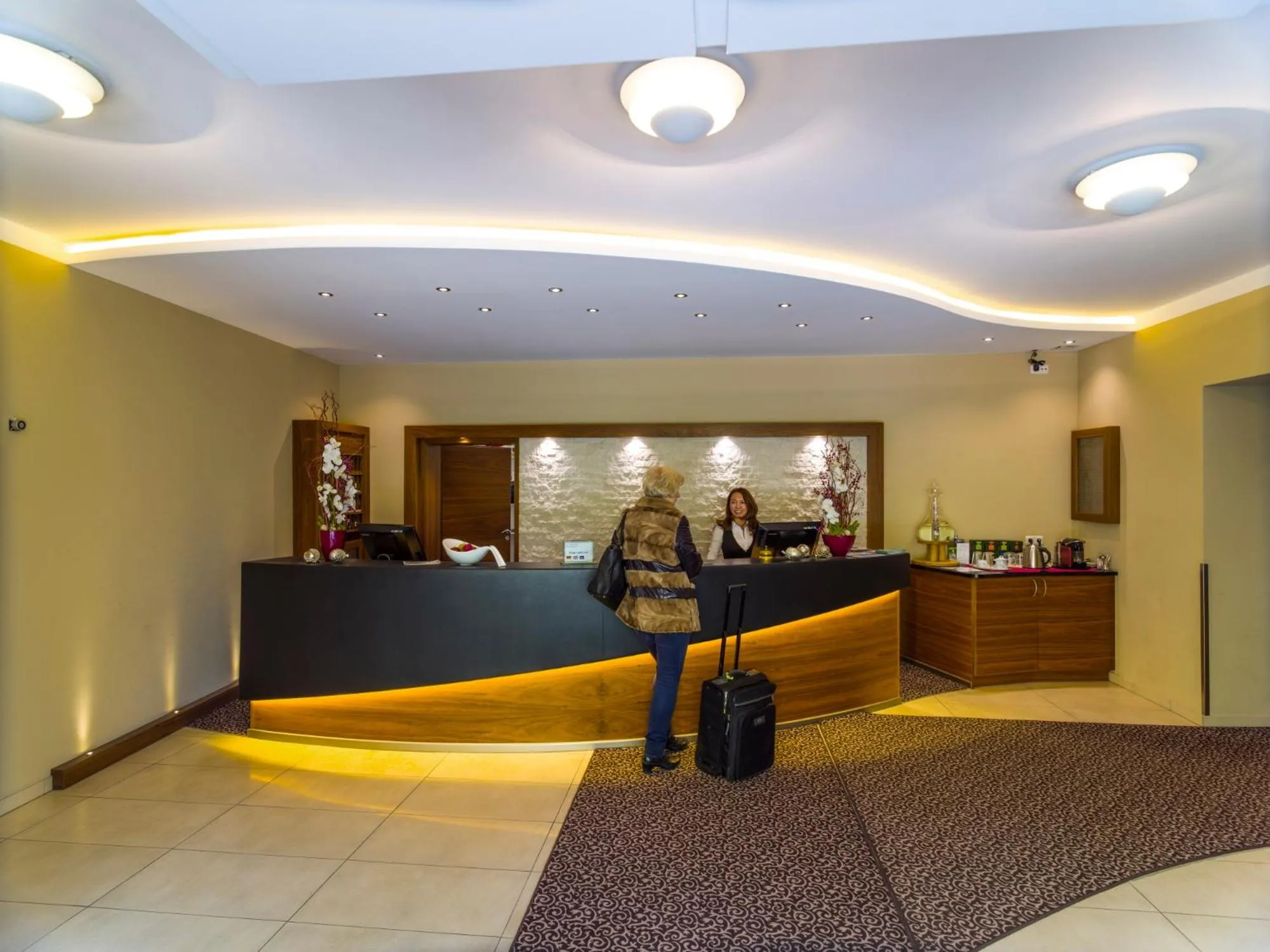 Lobby or reception in Hotel Asemann Planegg