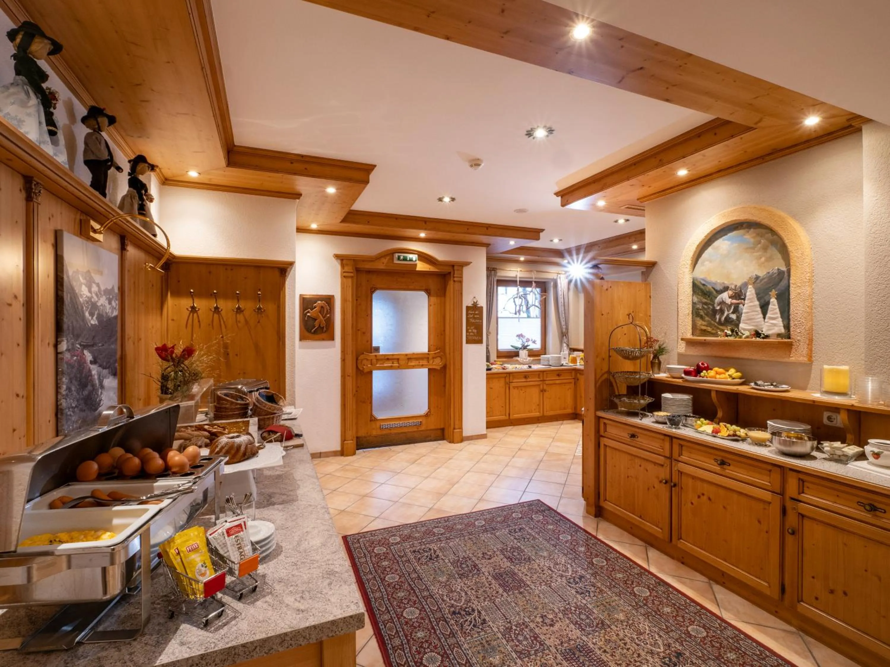 Breakfast in Hotel Garni Ferienhof