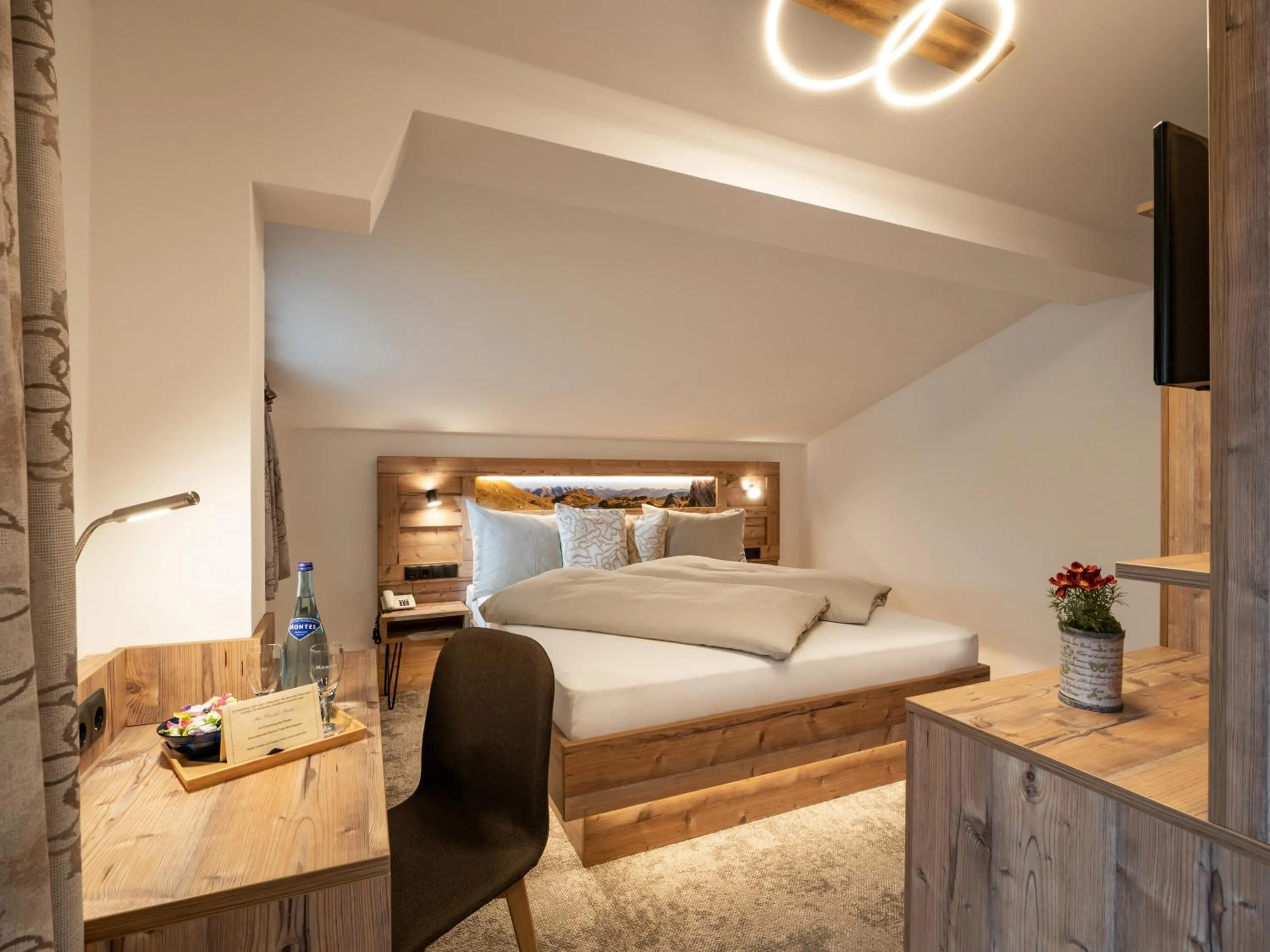 Photo of the whole room, Bed in Hotel Garni Ferienhof