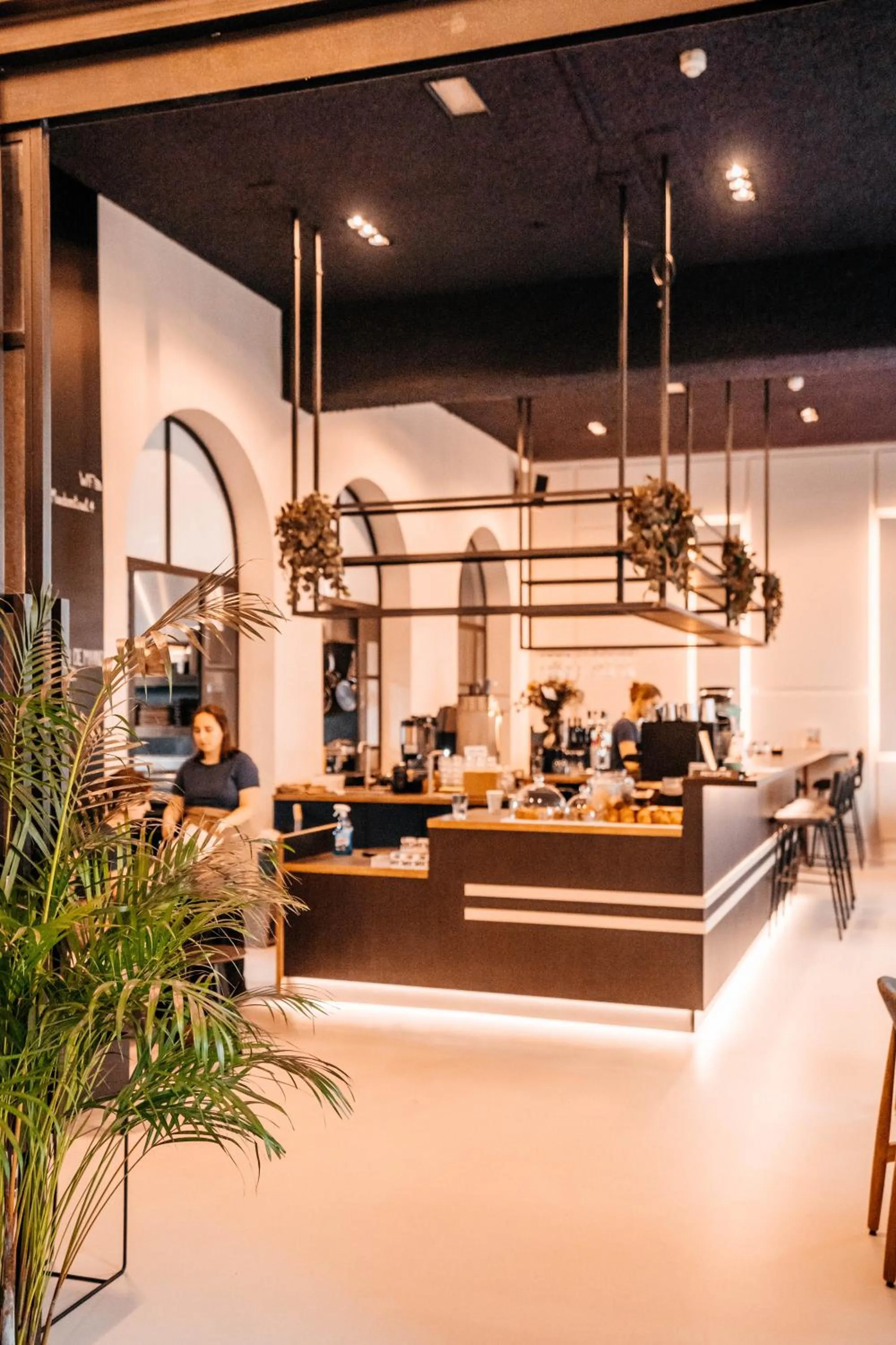 Food and drinks in Hotel Simple