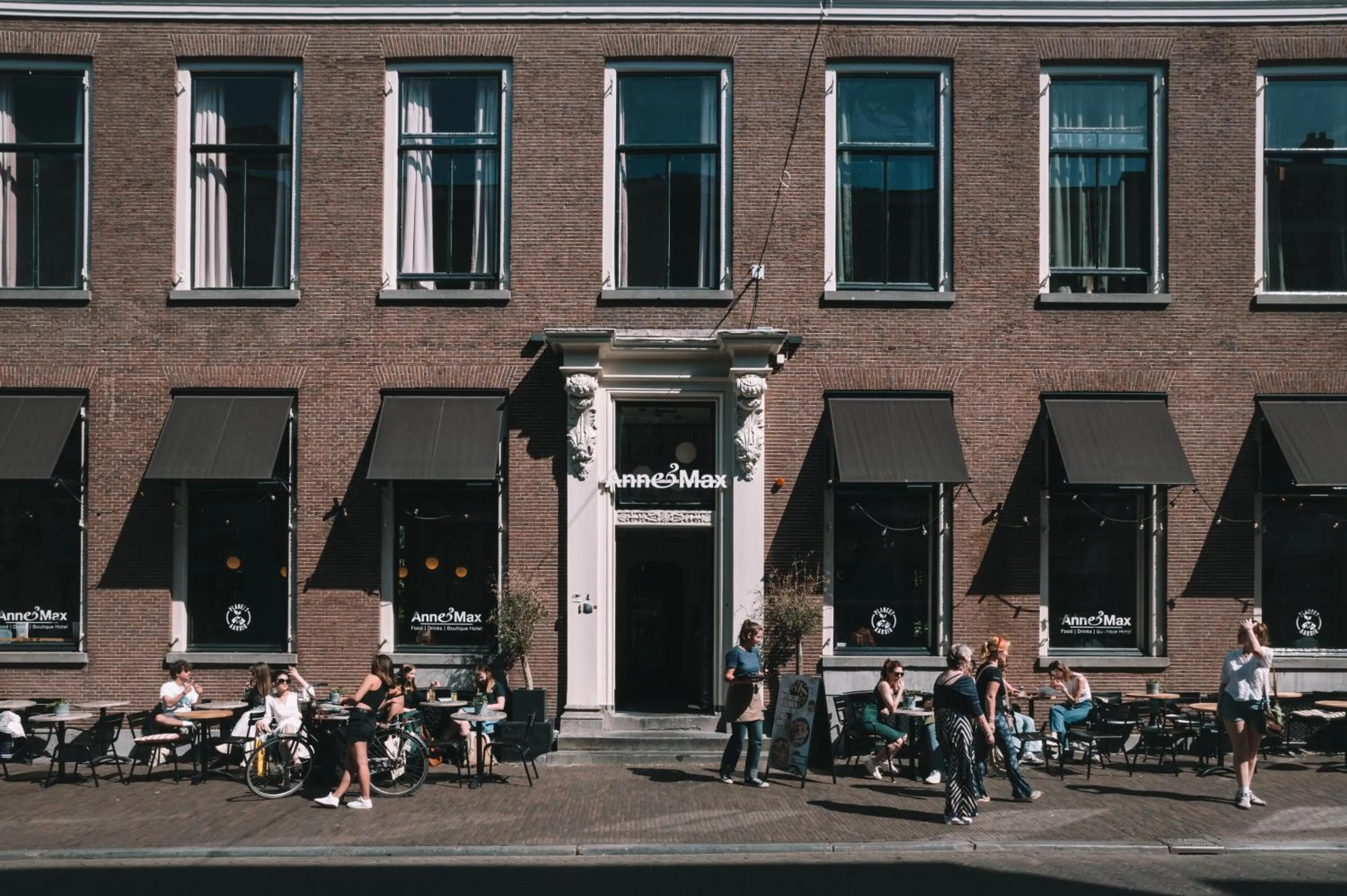 Property building in Anne&Max Boutique Hotel