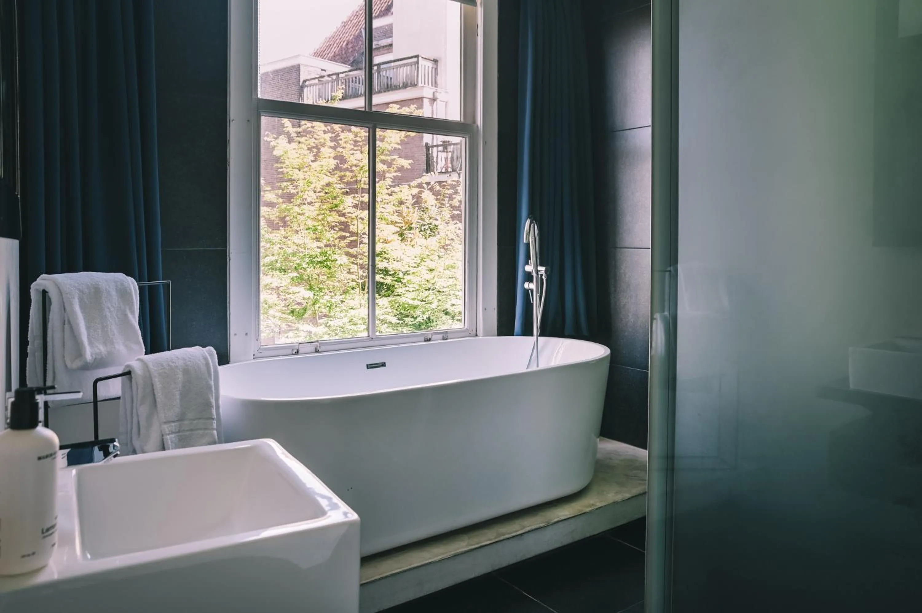 Bathroom in Anne&Max Boutique Hotel