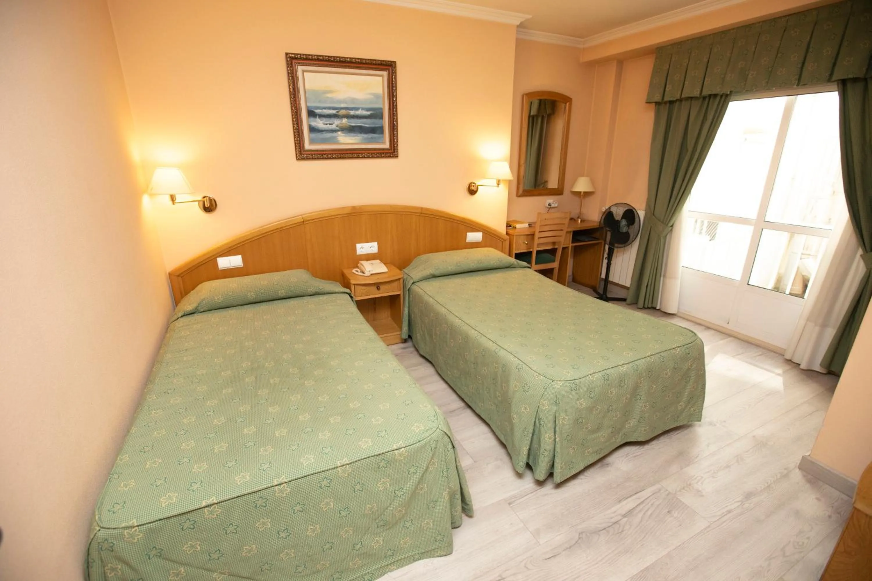 Photo of the whole room, Bed in Hotel PAYRO