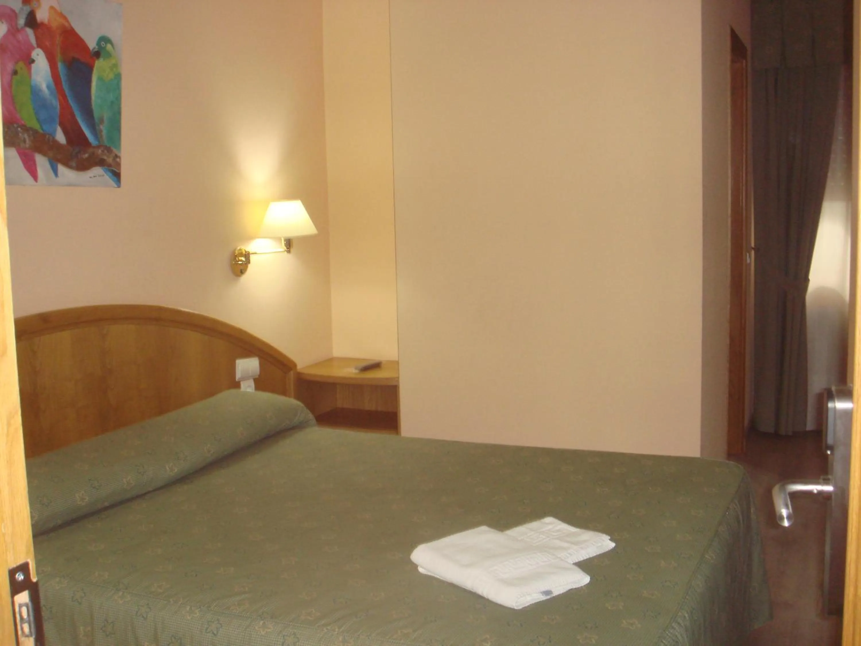 Photo of the whole room, Bed in Hotel PAYRO