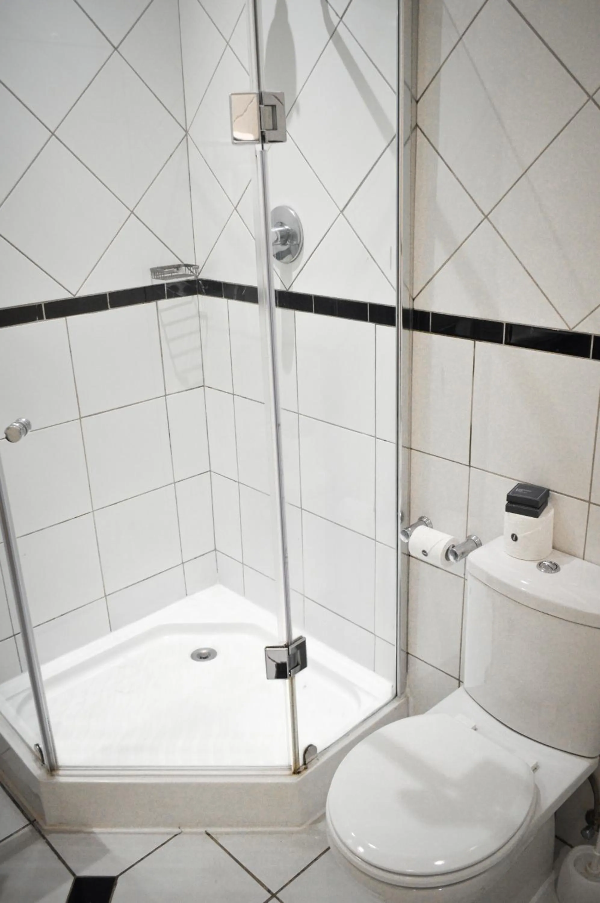 Shower in Indaba Hotel, Spa & Conference Center