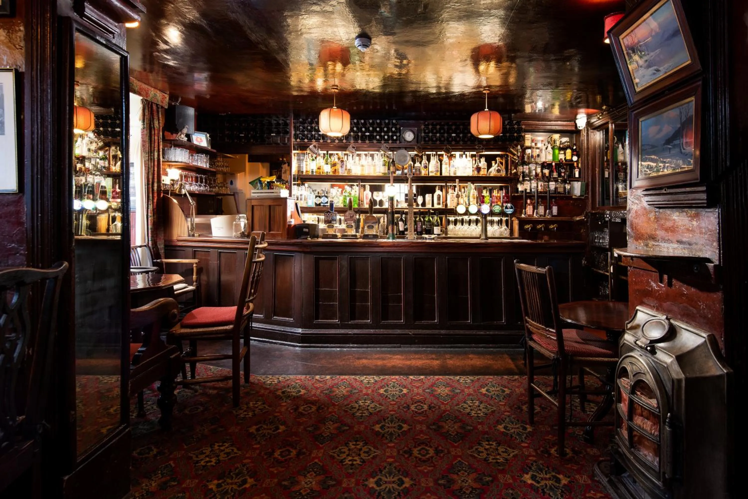 Lounge or bar in The Pheasant Inn - The Inn Collection Group