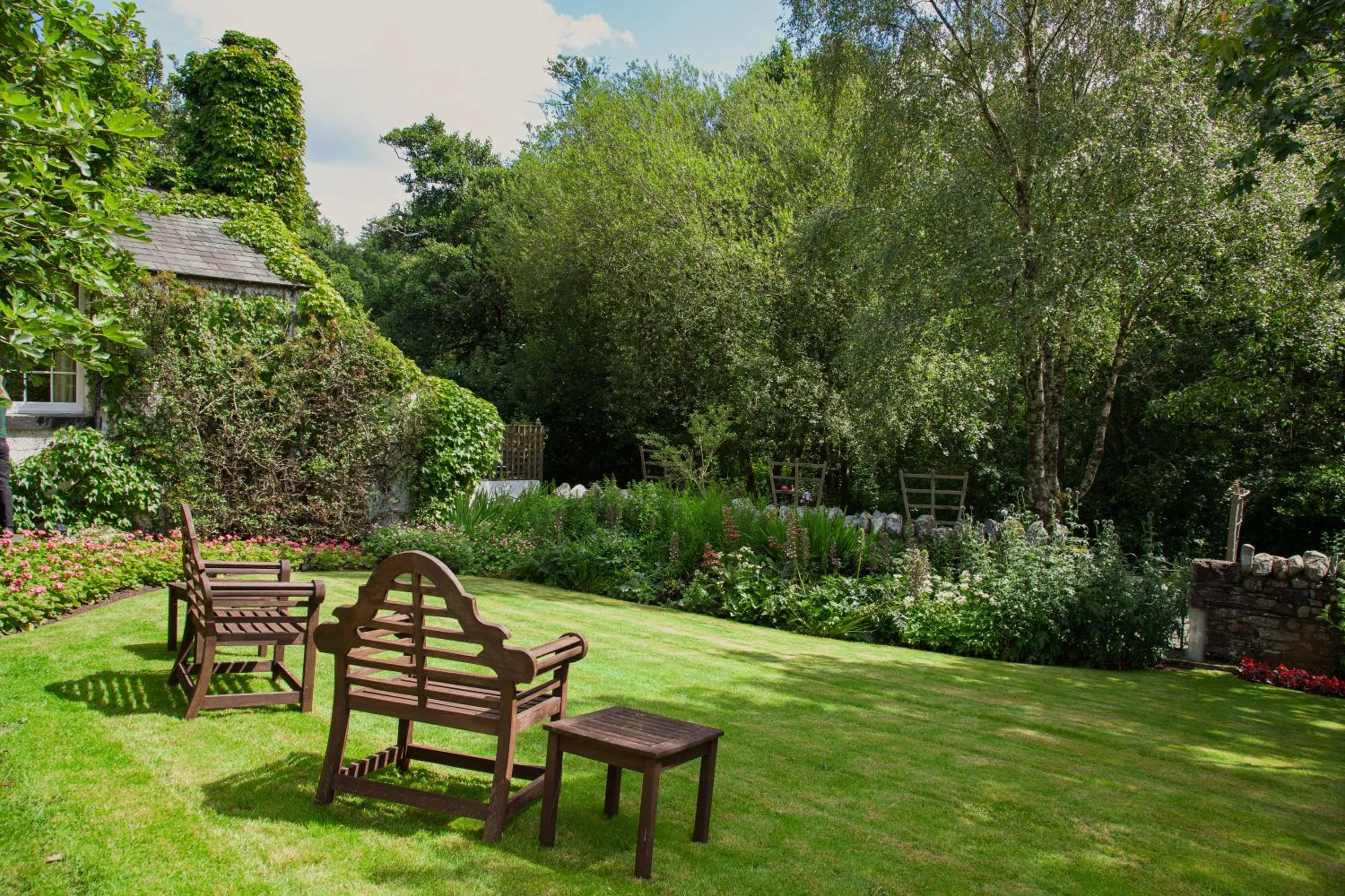 Garden in The Pheasant Inn - The Inn Collection Group