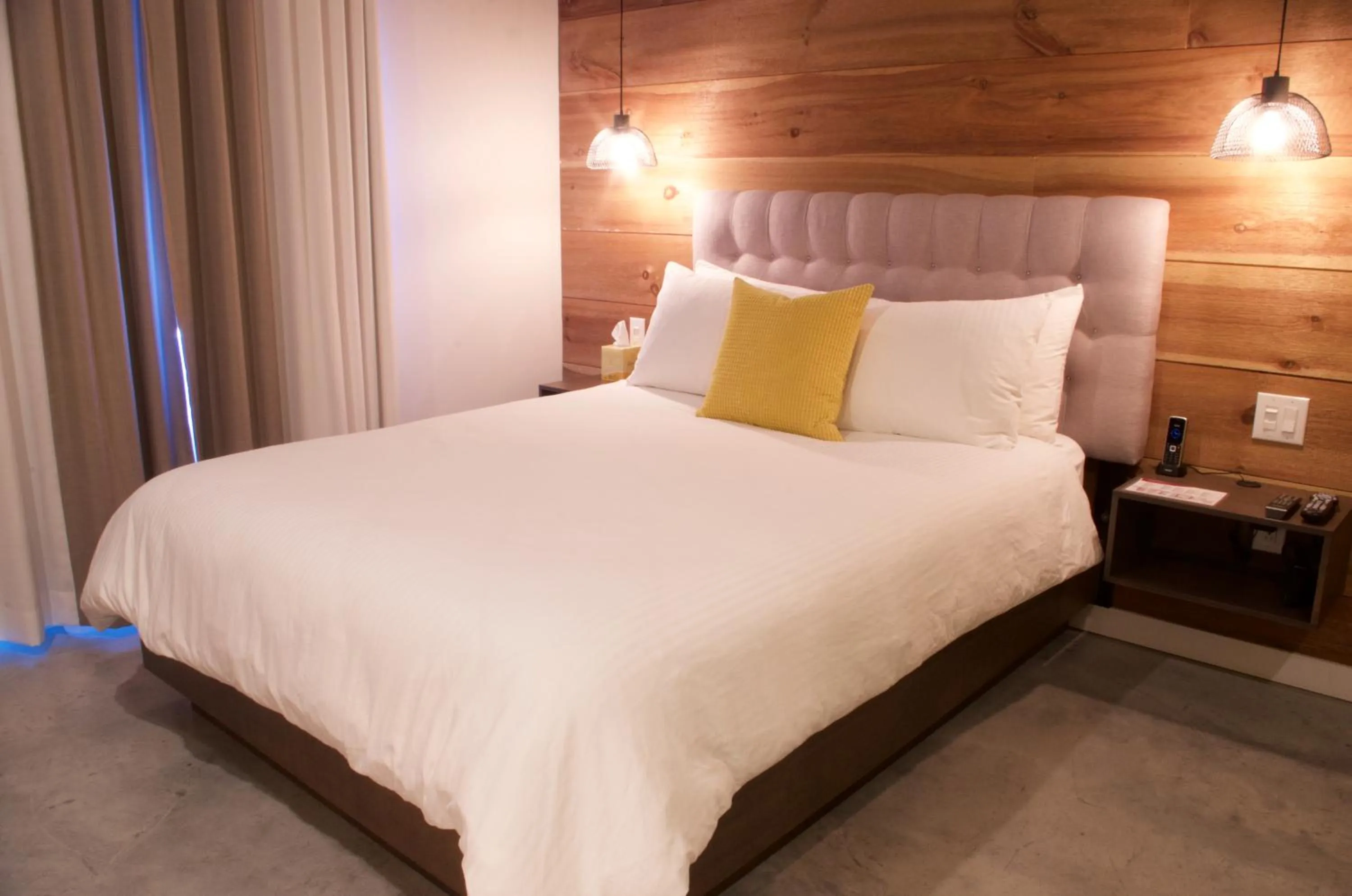 Bed in Rawdon Golf Resort