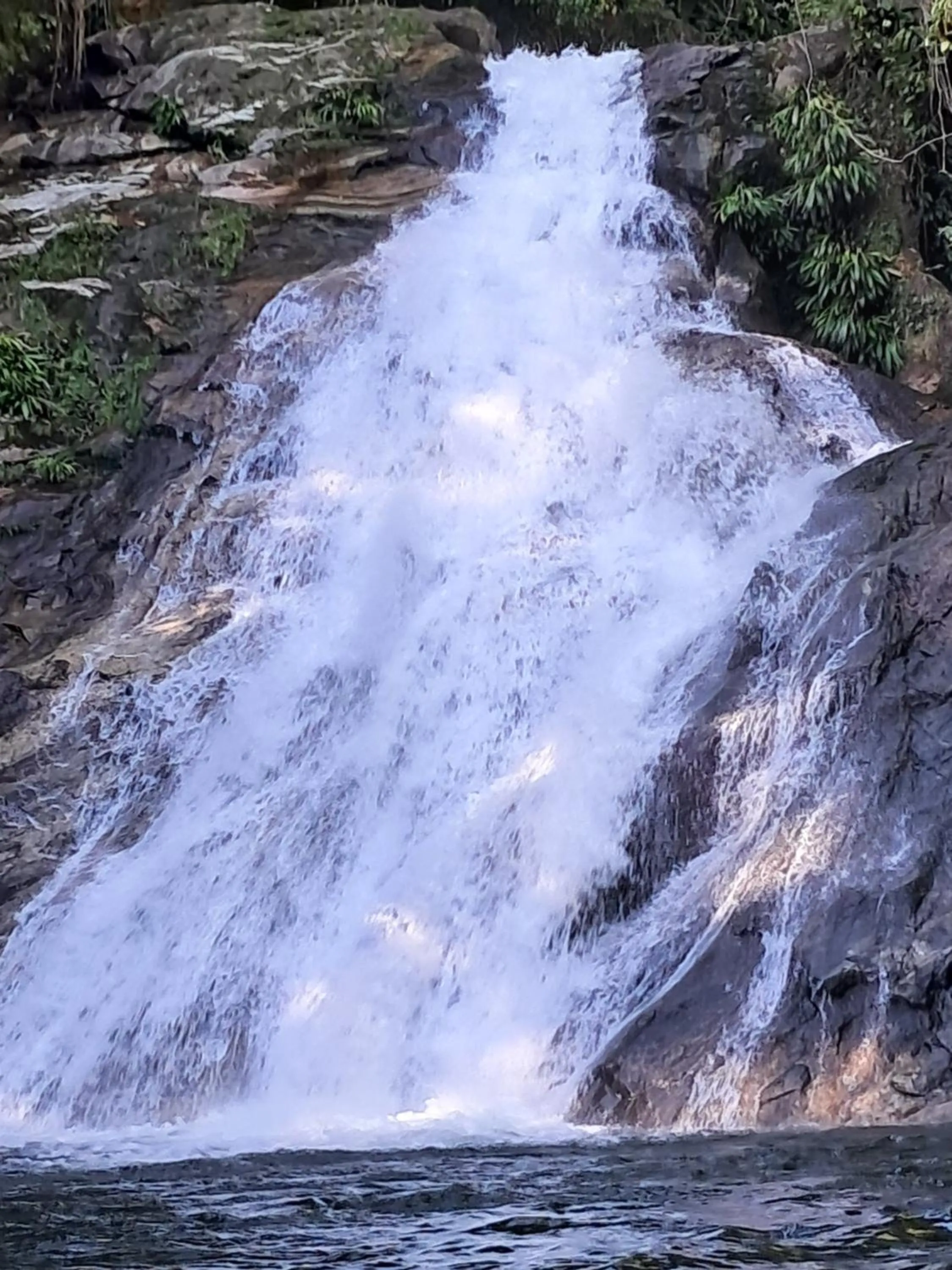 Chalé Praia Boiçucanga wi fi piscina Village Mirante Litoral Norte SP