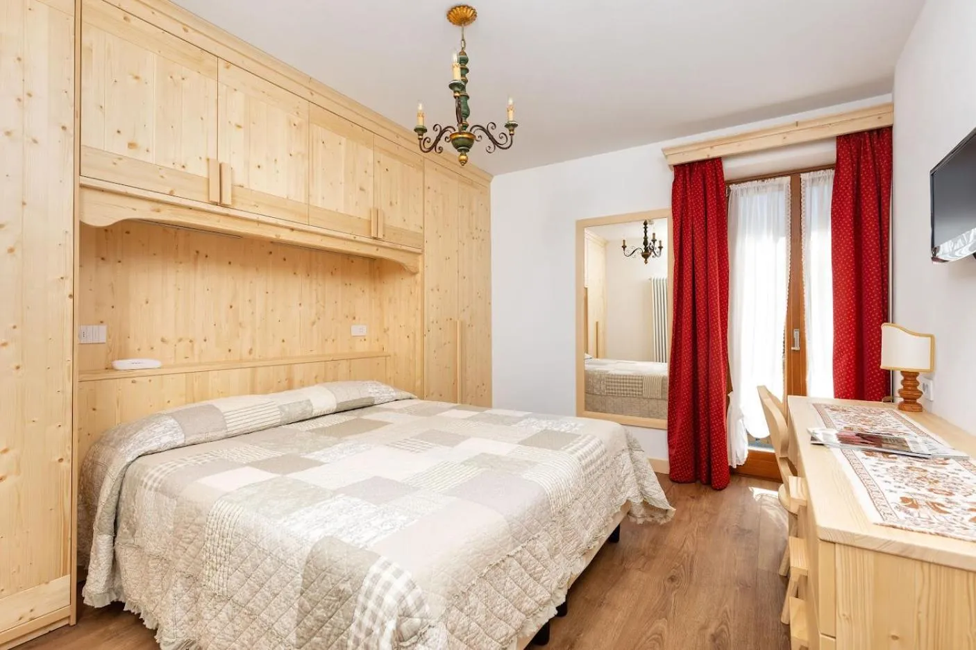 Bed in Hotel Pontechiesa