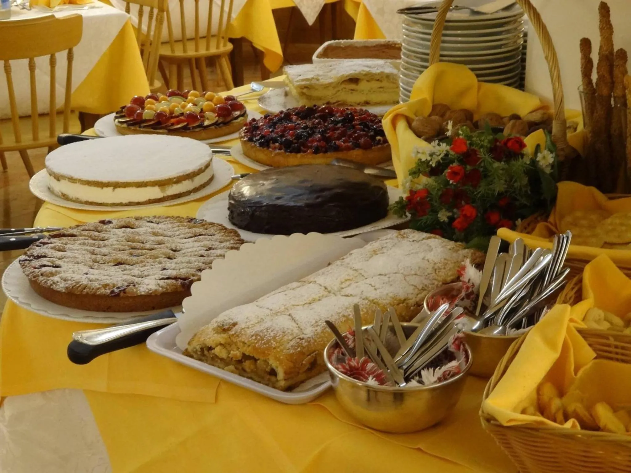 Restaurant/places to eat in Hotel Pontechiesa