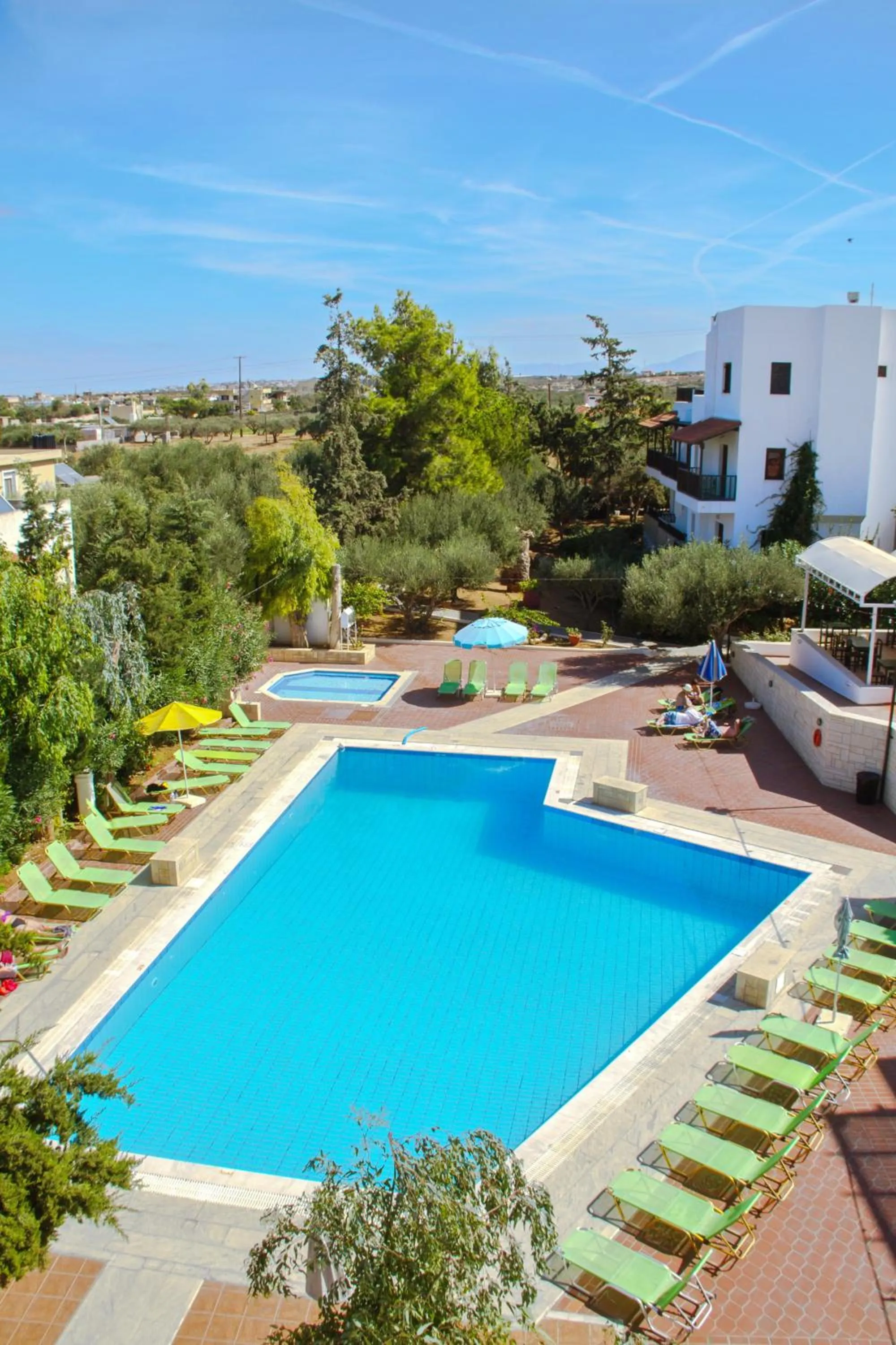 Pool view in Lyda Hotel