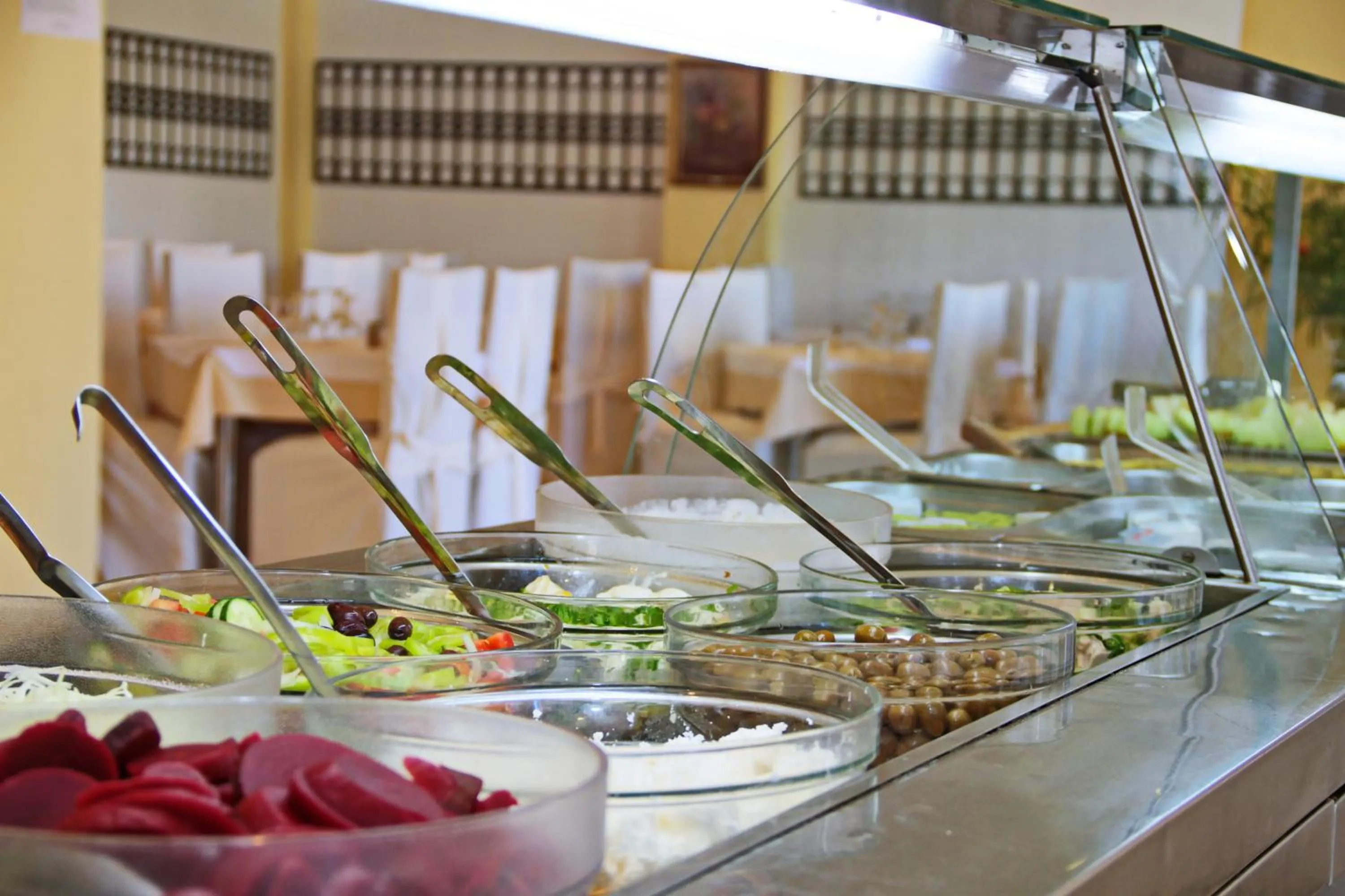 Dining area in Lyda Hotel
