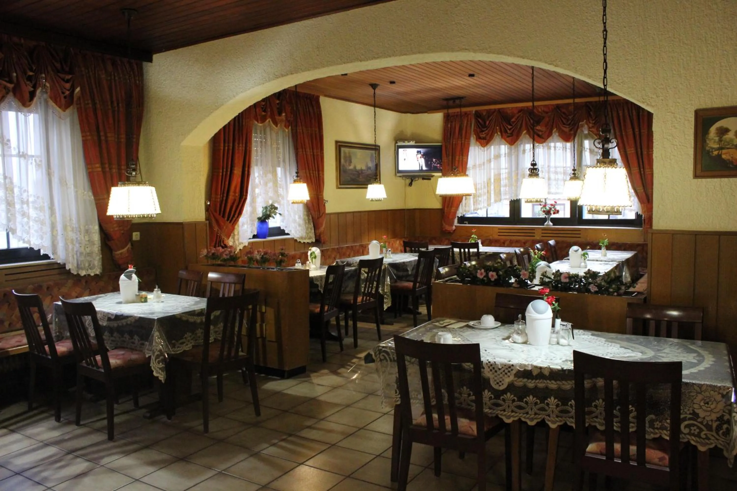 Restaurant/places to eat in Airport-Hotel zum Taubengrund
