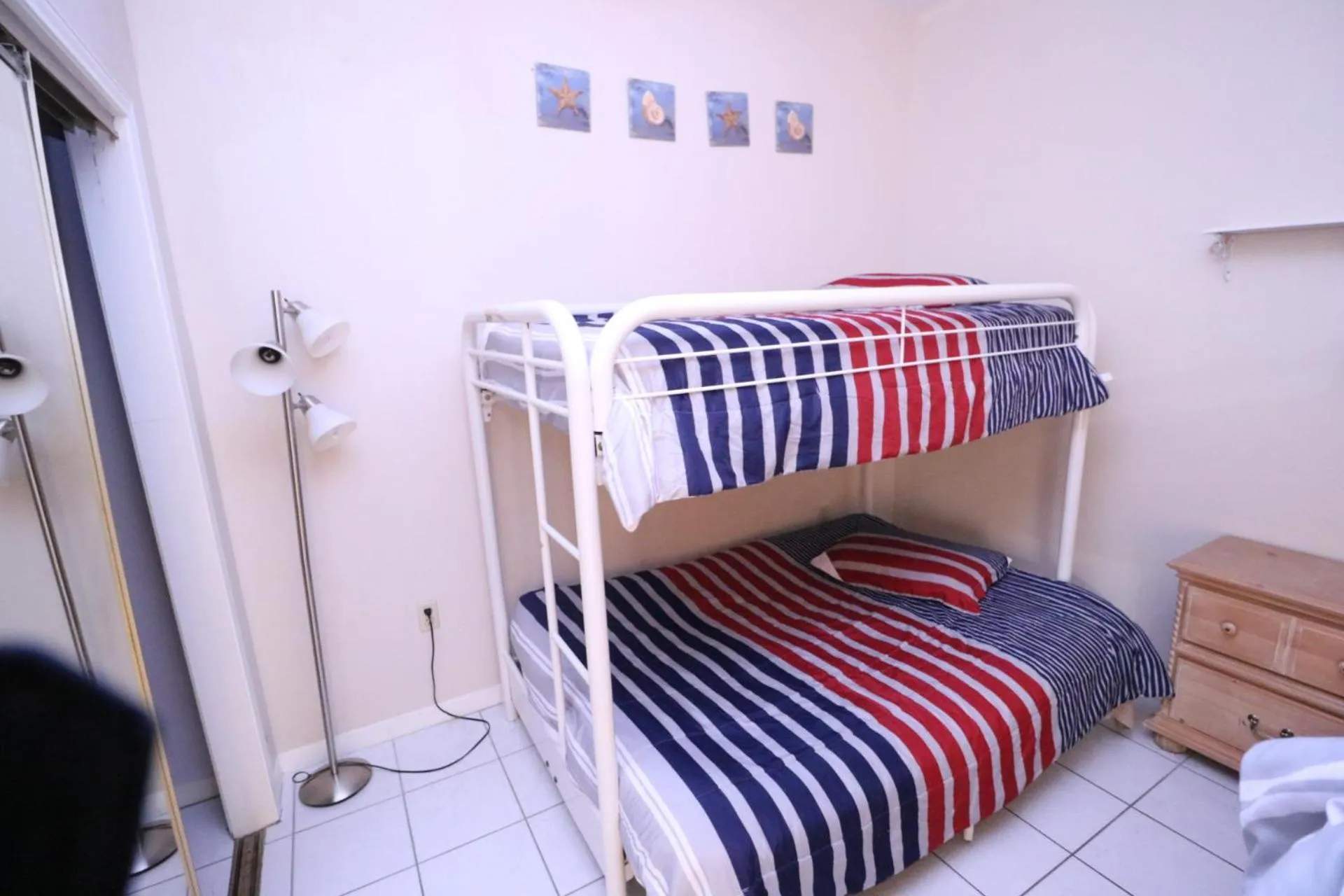 bunk bed, Bed in The Dunes Condominiums by Cheap Getaway