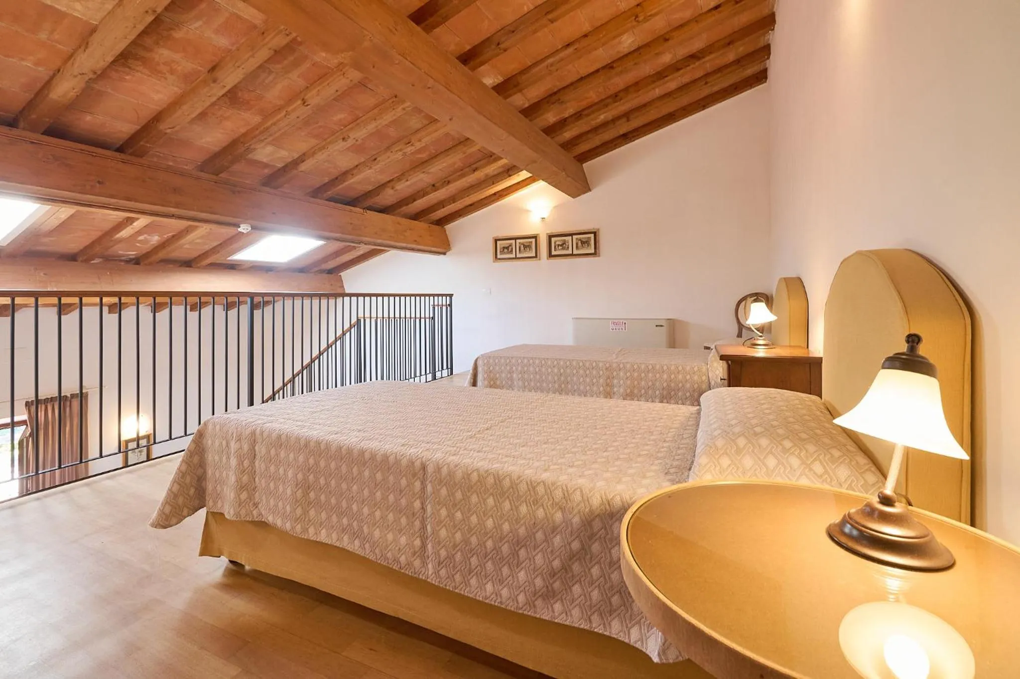 Bed in Poggio all'Agnello Sport & Family Holidays