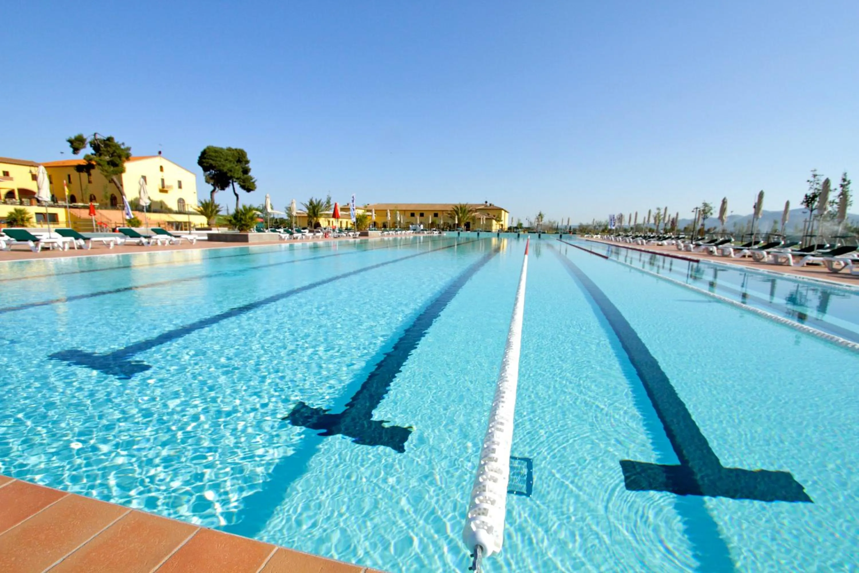 Swimming pool in Poggio all'Agnello Sport & Family Holidays