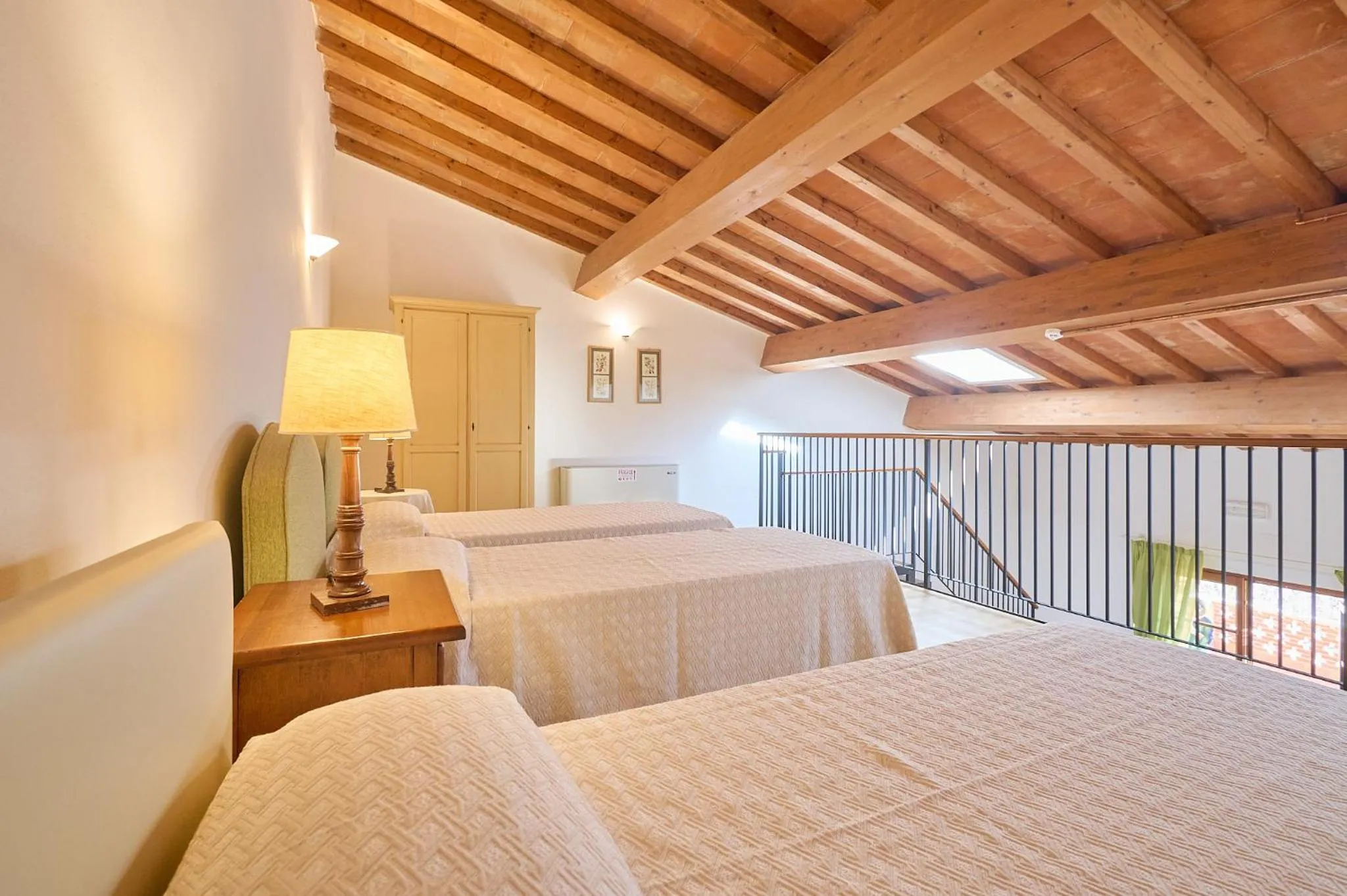 Bed in Poggio all'Agnello Sport & Family Holidays