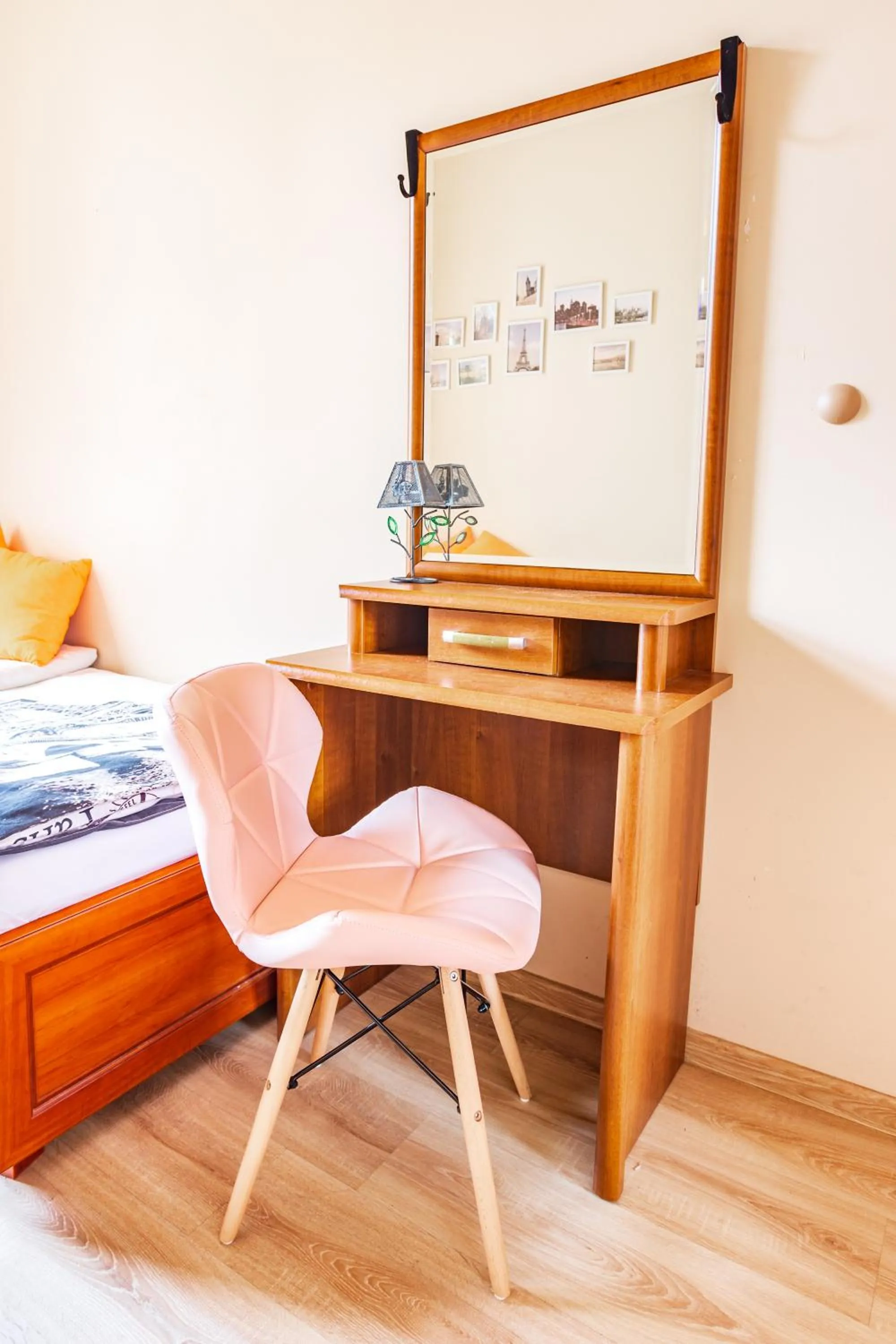 Photo of the whole room, Bed in Babel Hostel, Dworzec PKP, Rynek