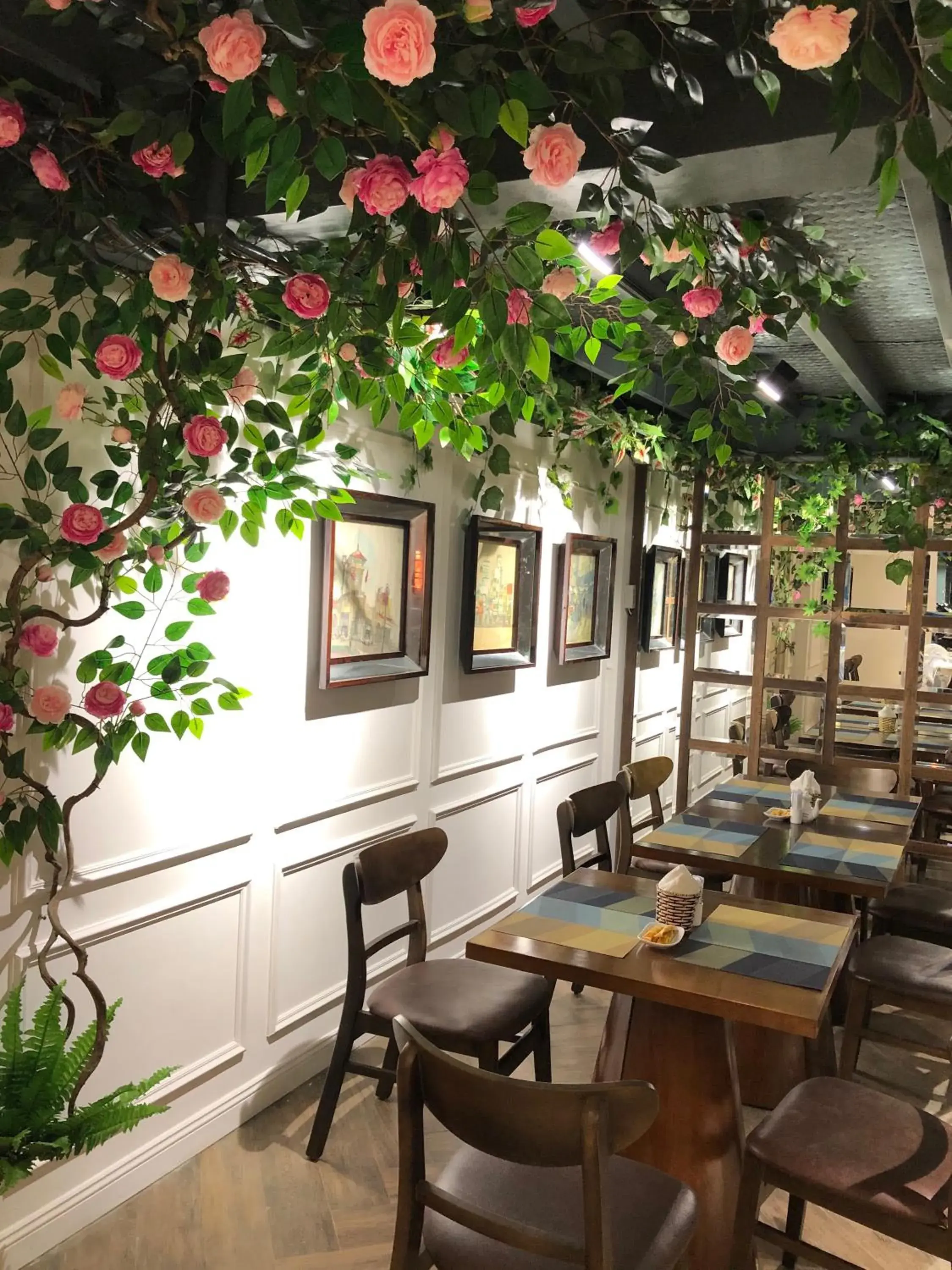 Restaurant/places to eat in The Herriott Hotel & Suite Restaurant/places to eat in The Herriott Hotel & Suite