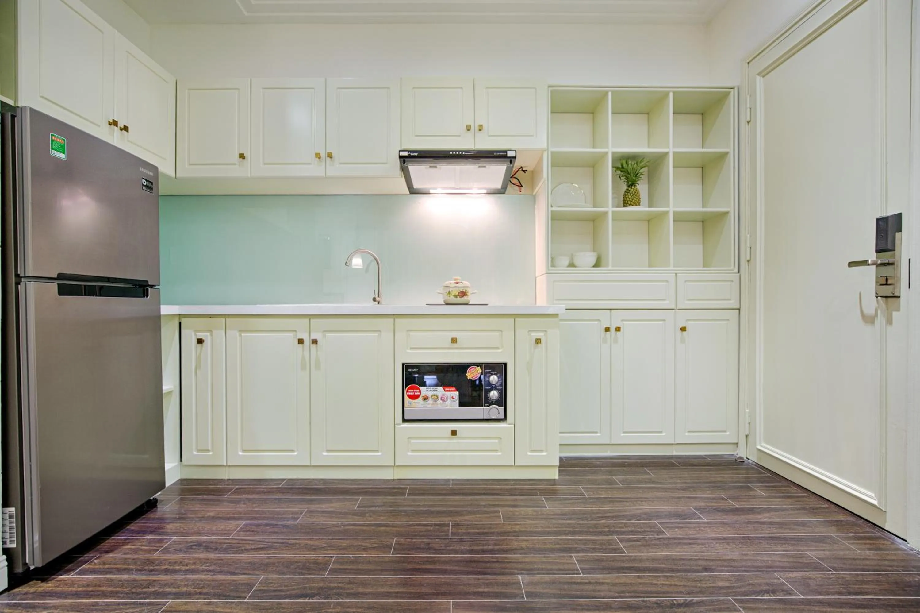 Kitchen or kitchenette in The Herriott Hotel & Suite