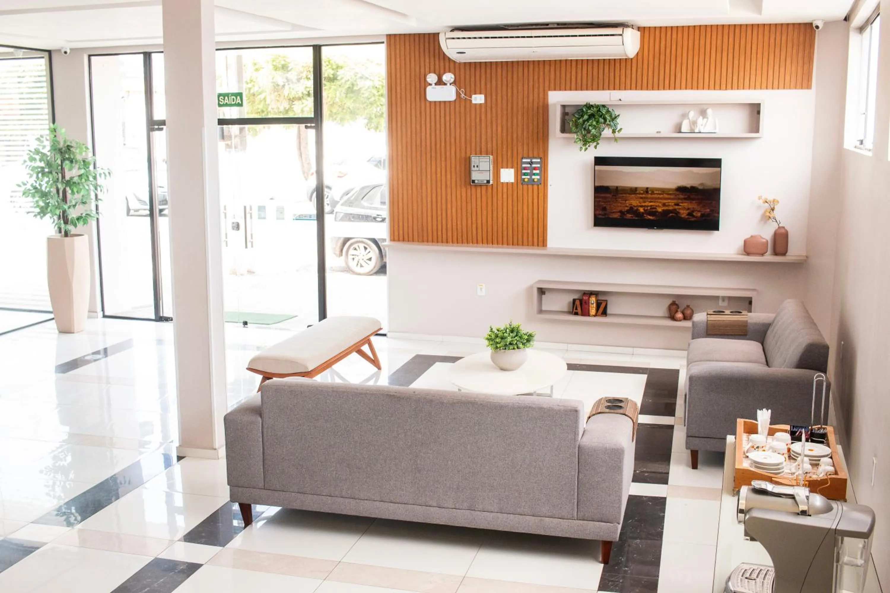 Seating area in Citi Executivo Hotel