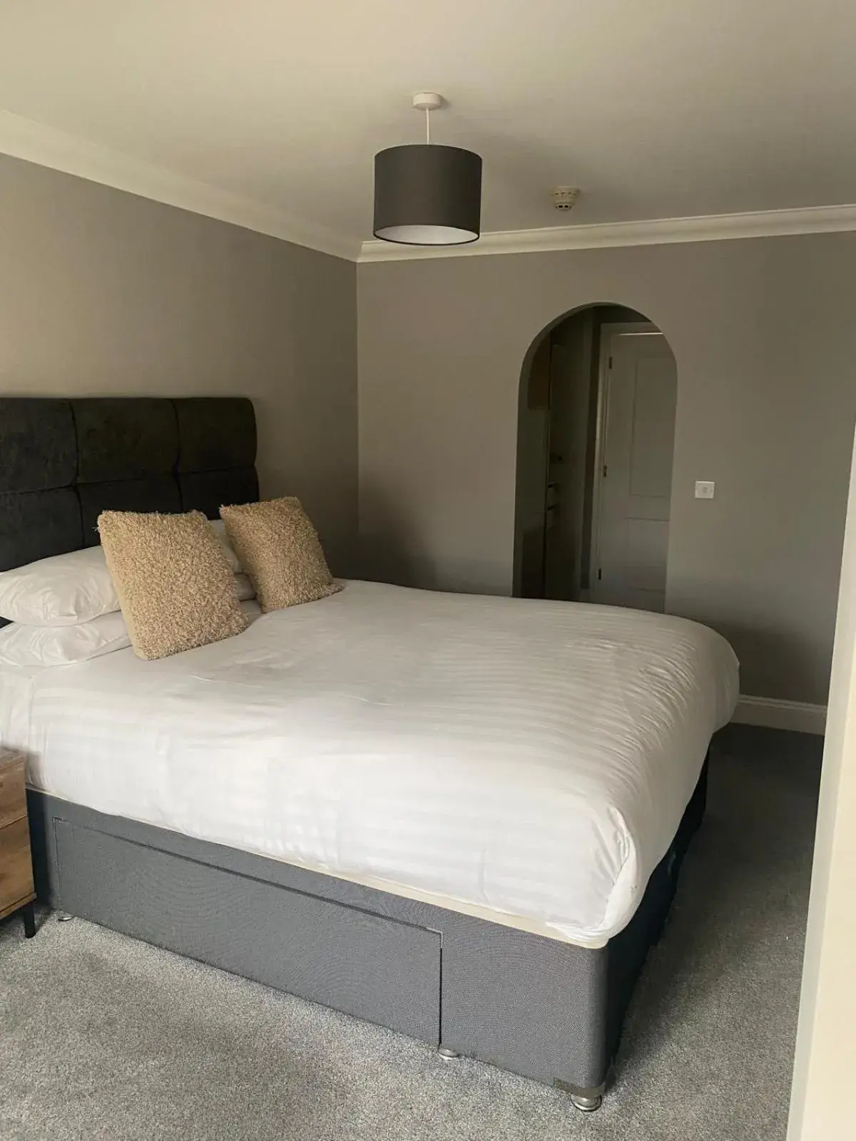 Family Room with Garden View in Autumn House Family Room with Garden View in Autumn House