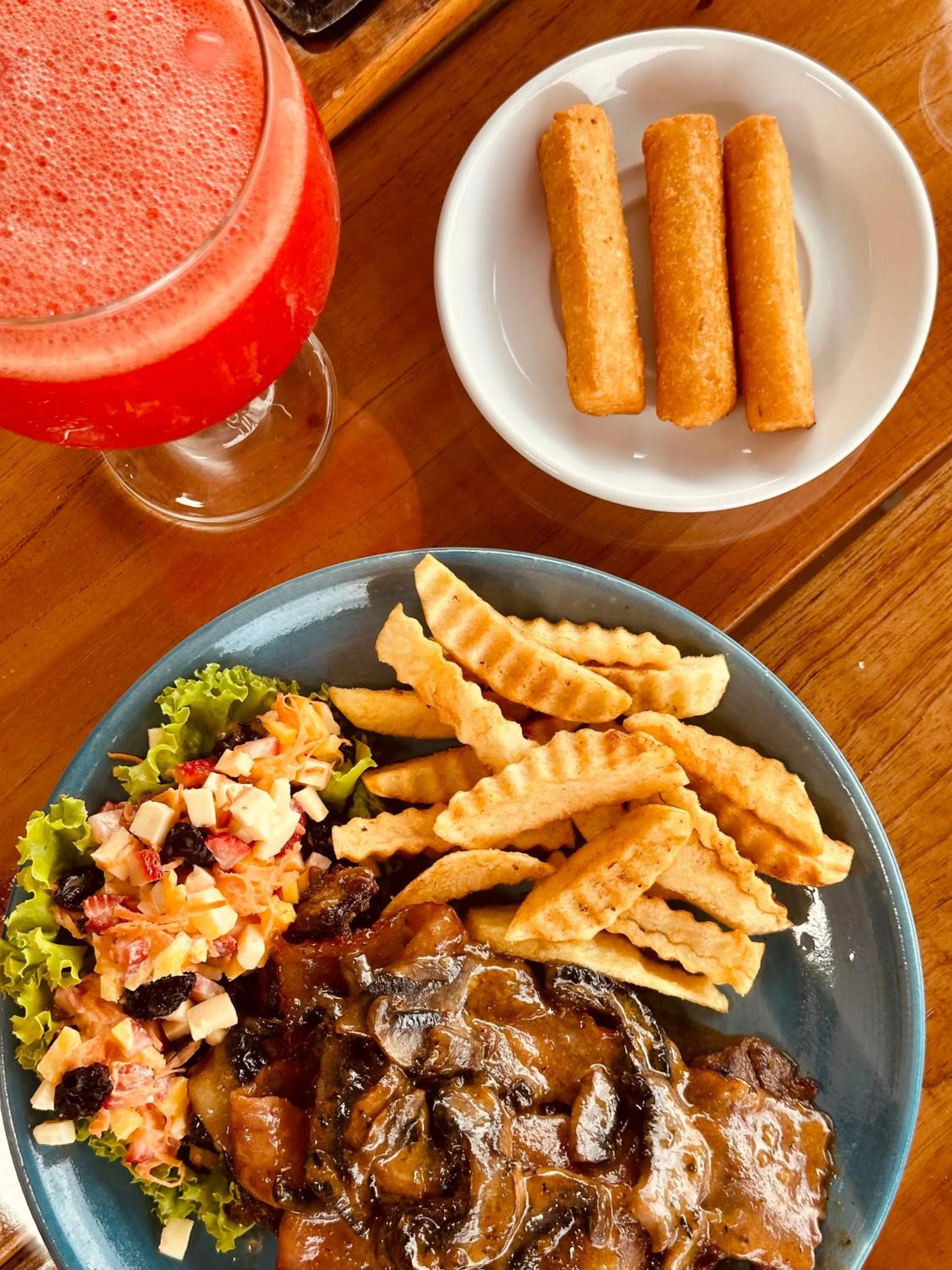 Lunch in Hotel Campestre Palmas del Zamorano