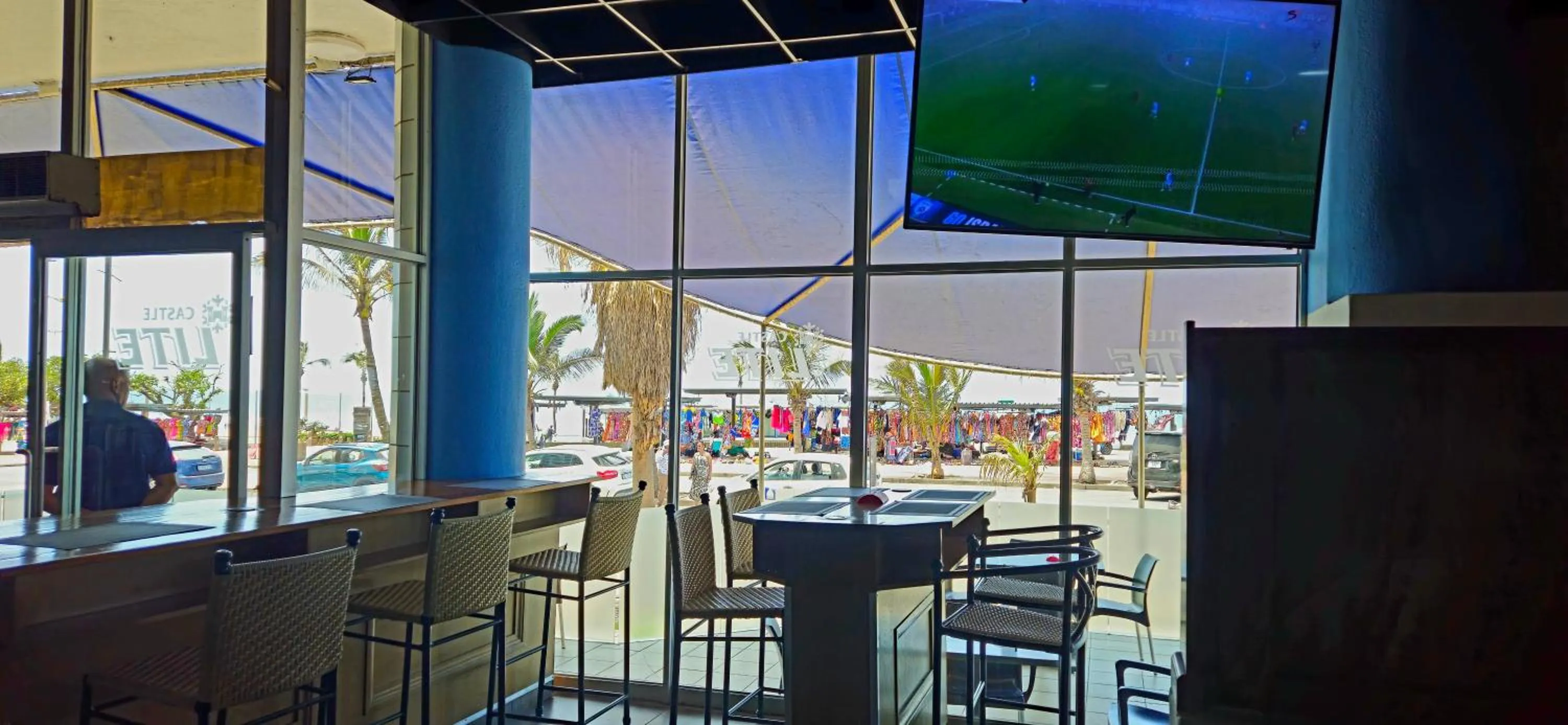 Restaurant/places to eat in Gooderson Tropicana Hotel