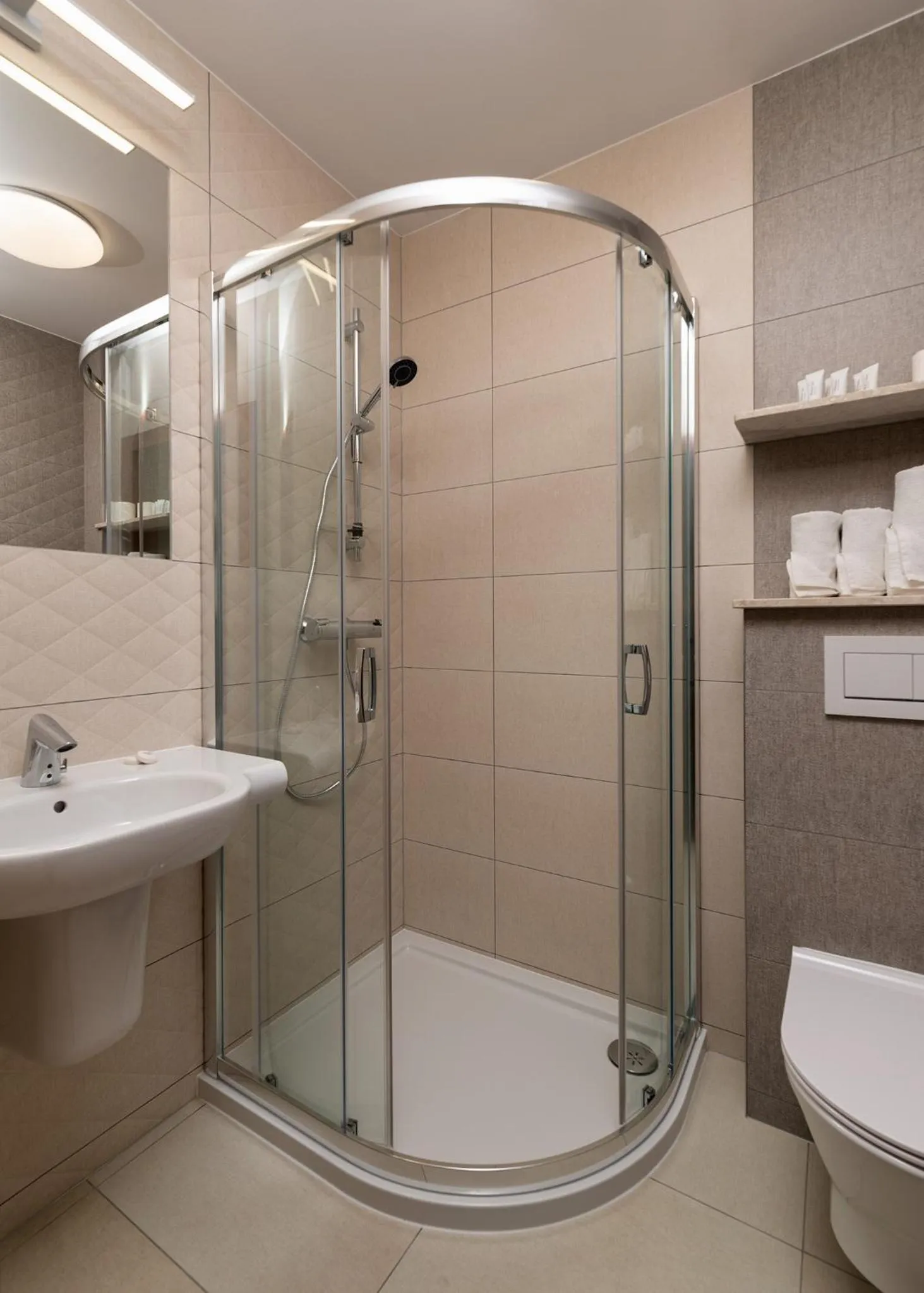 Bathroom in Hotel Olesno