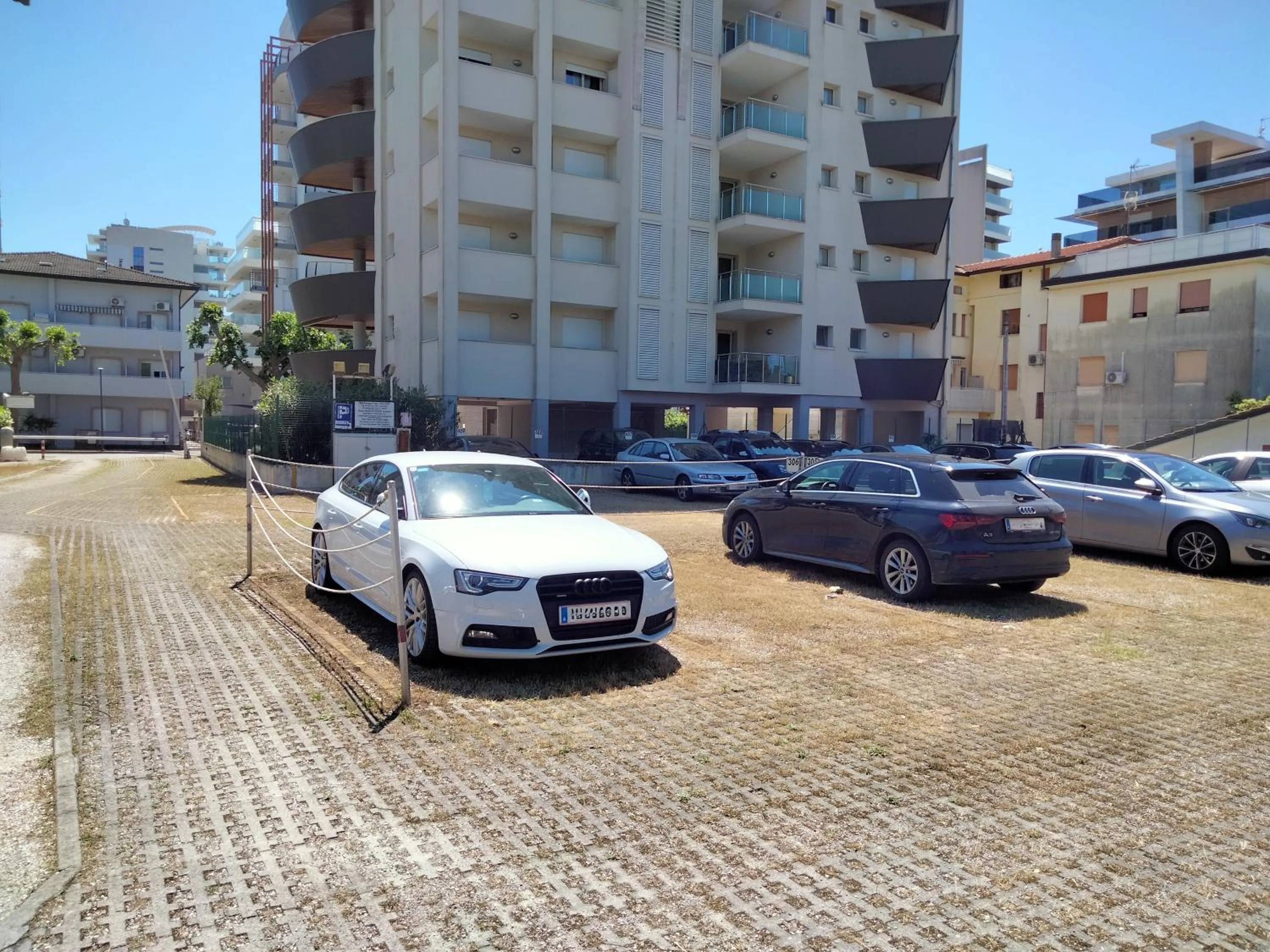 Parking in Hotel Stiefel